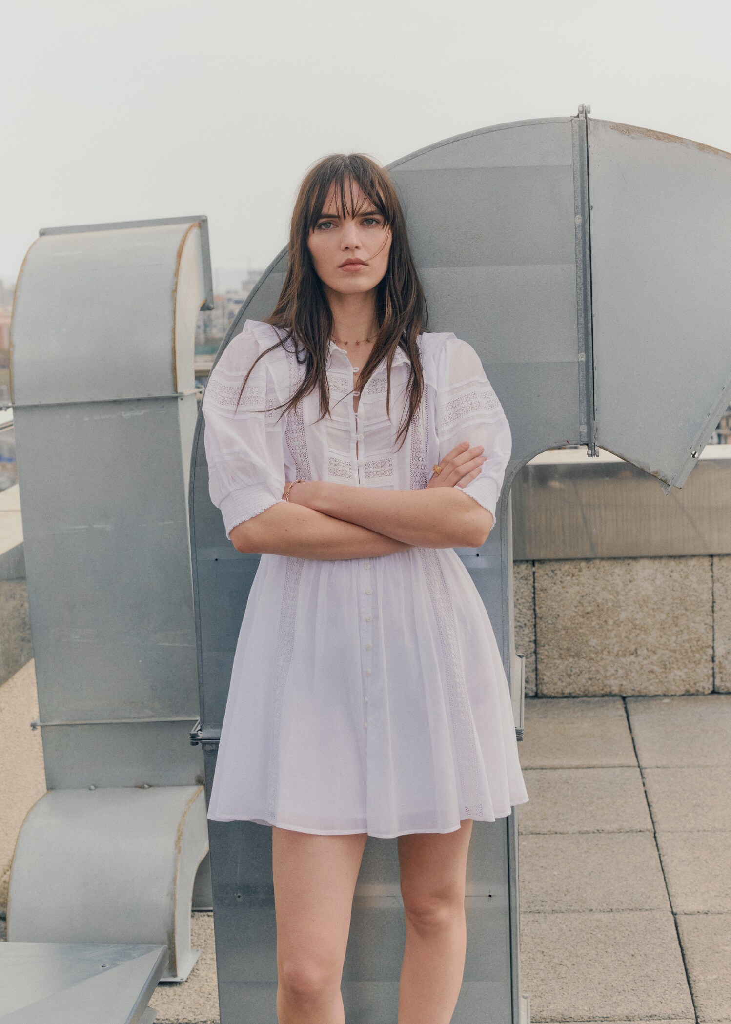 Puff-sleeved embroidered dress - Details of the article 7