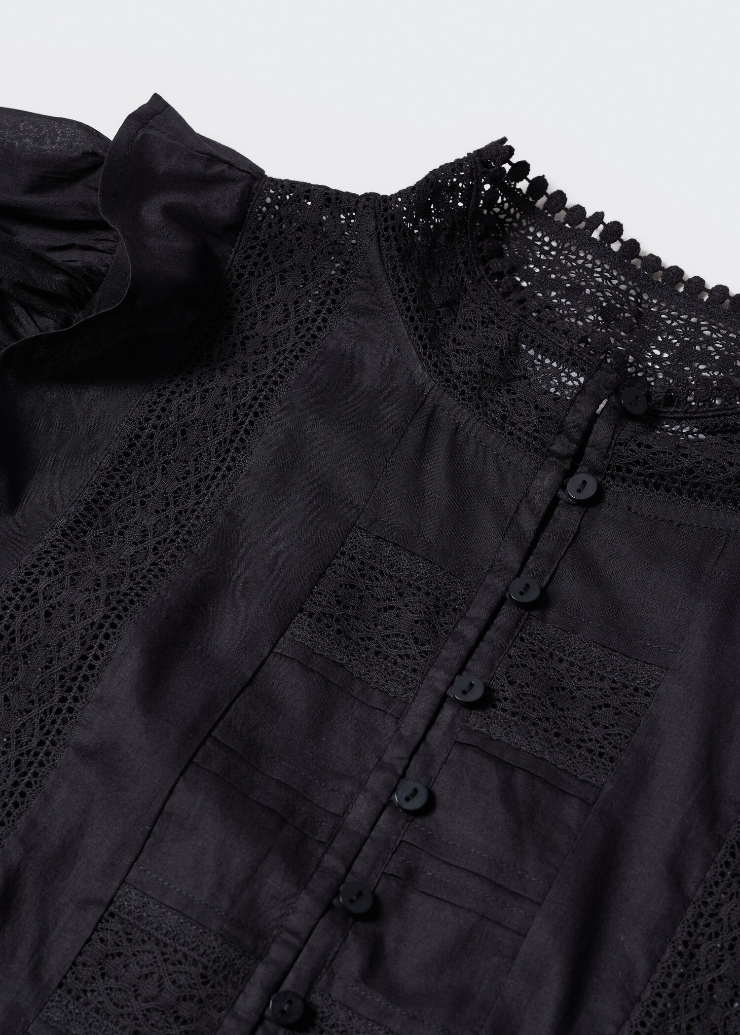 Puff-sleeved embroidered dress - Details of the article 8