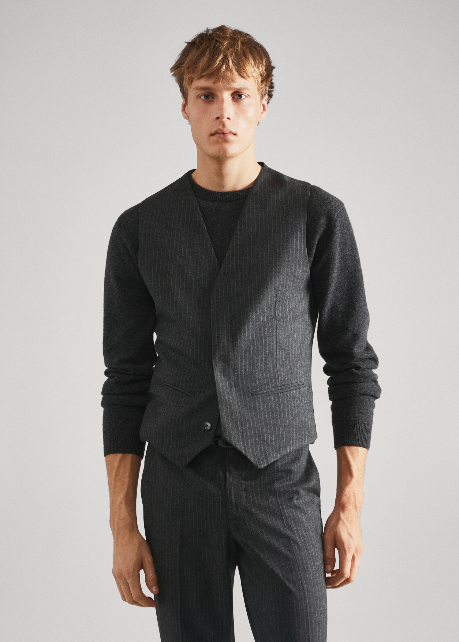 Dress-vest med krittstriper - Halvtotal bildeutsnitt