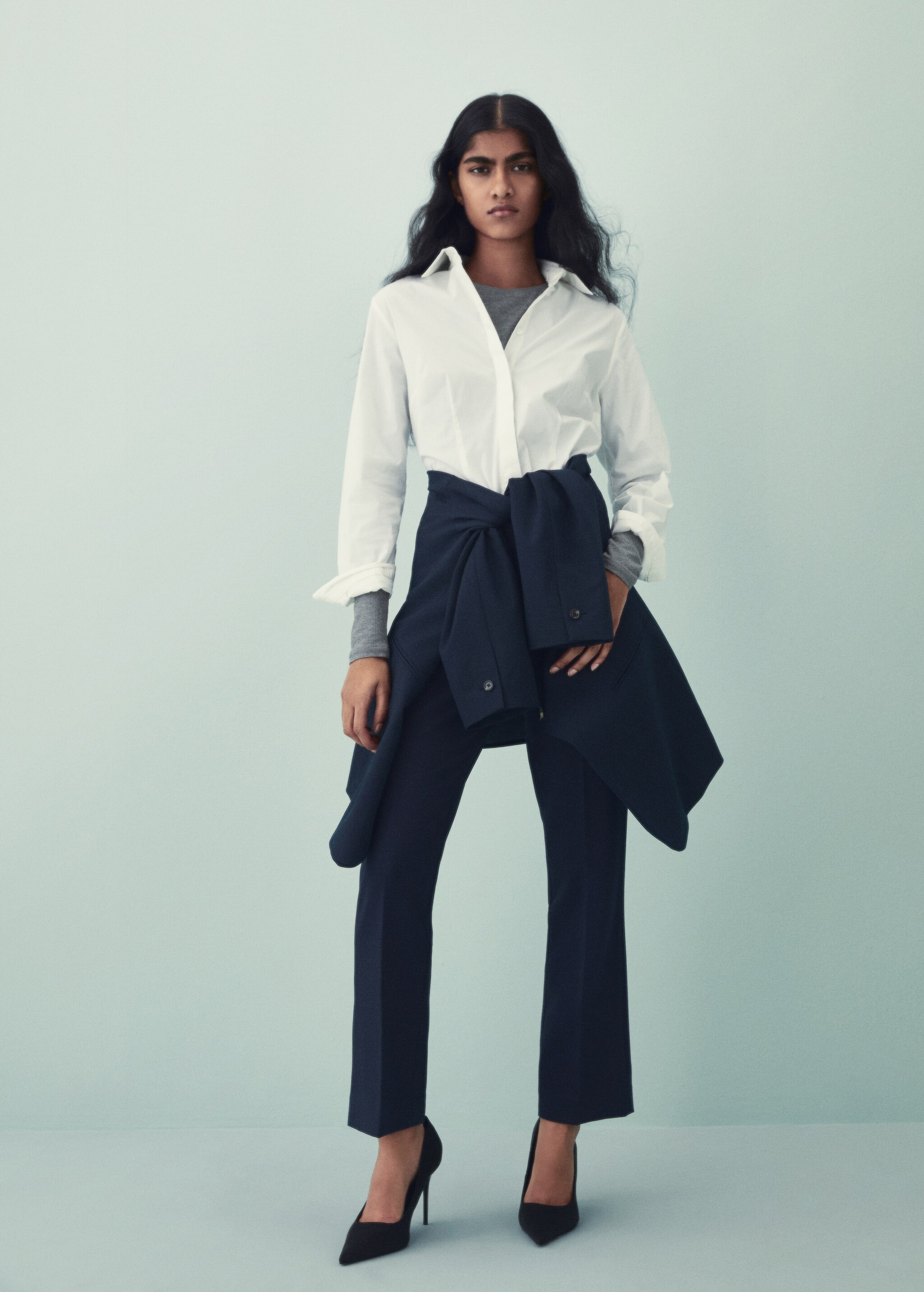 Straight-cut crop trousers - Details of the article 6