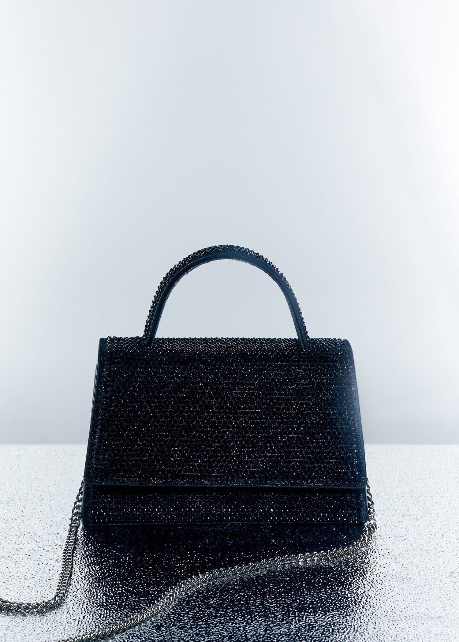 Handbag with crystals details - Details of the article 5