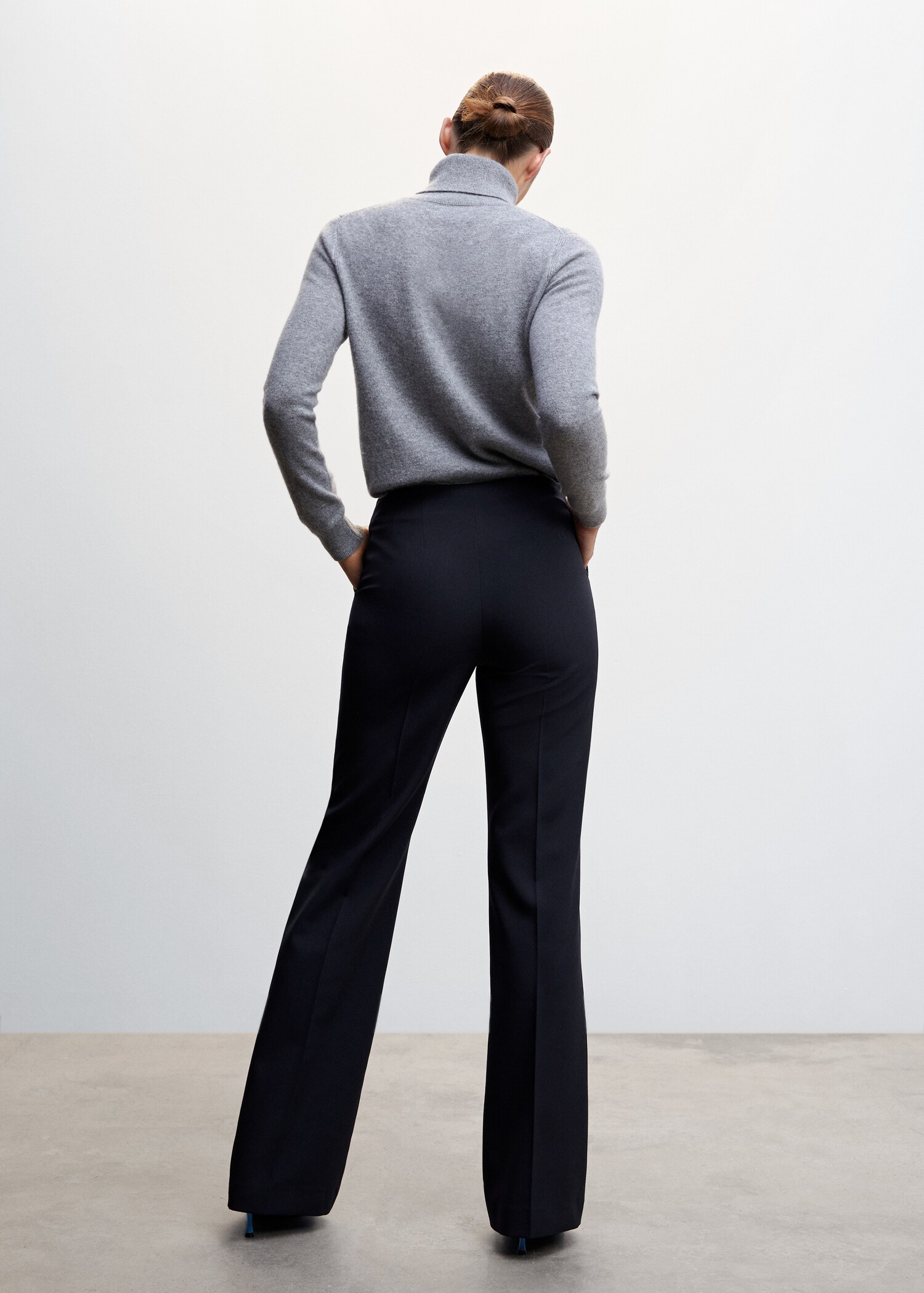 Pantalon fluide wideleg  - Verso de l’article