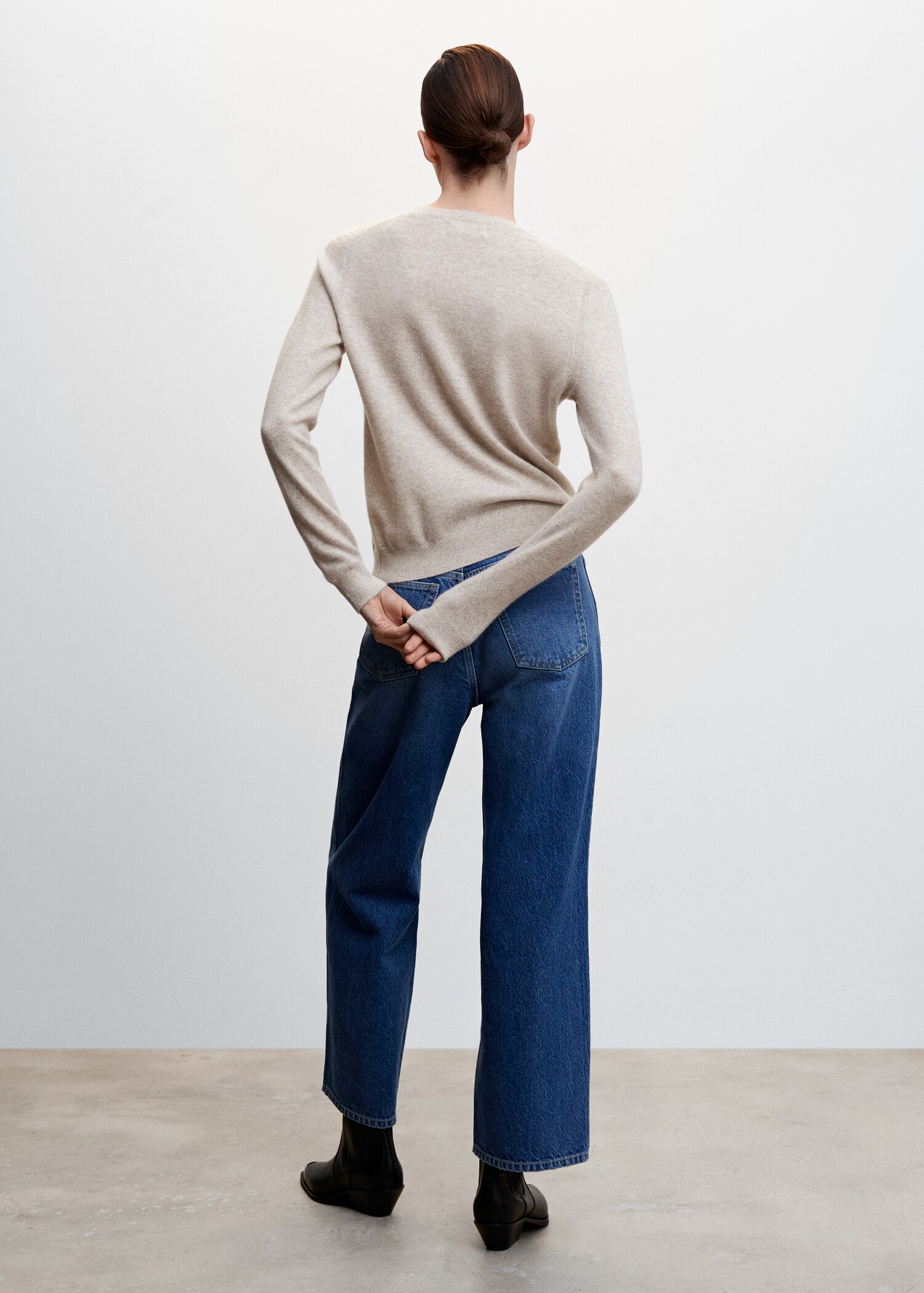 Pull-over 100 % cachemire col rond - Verso de l’article