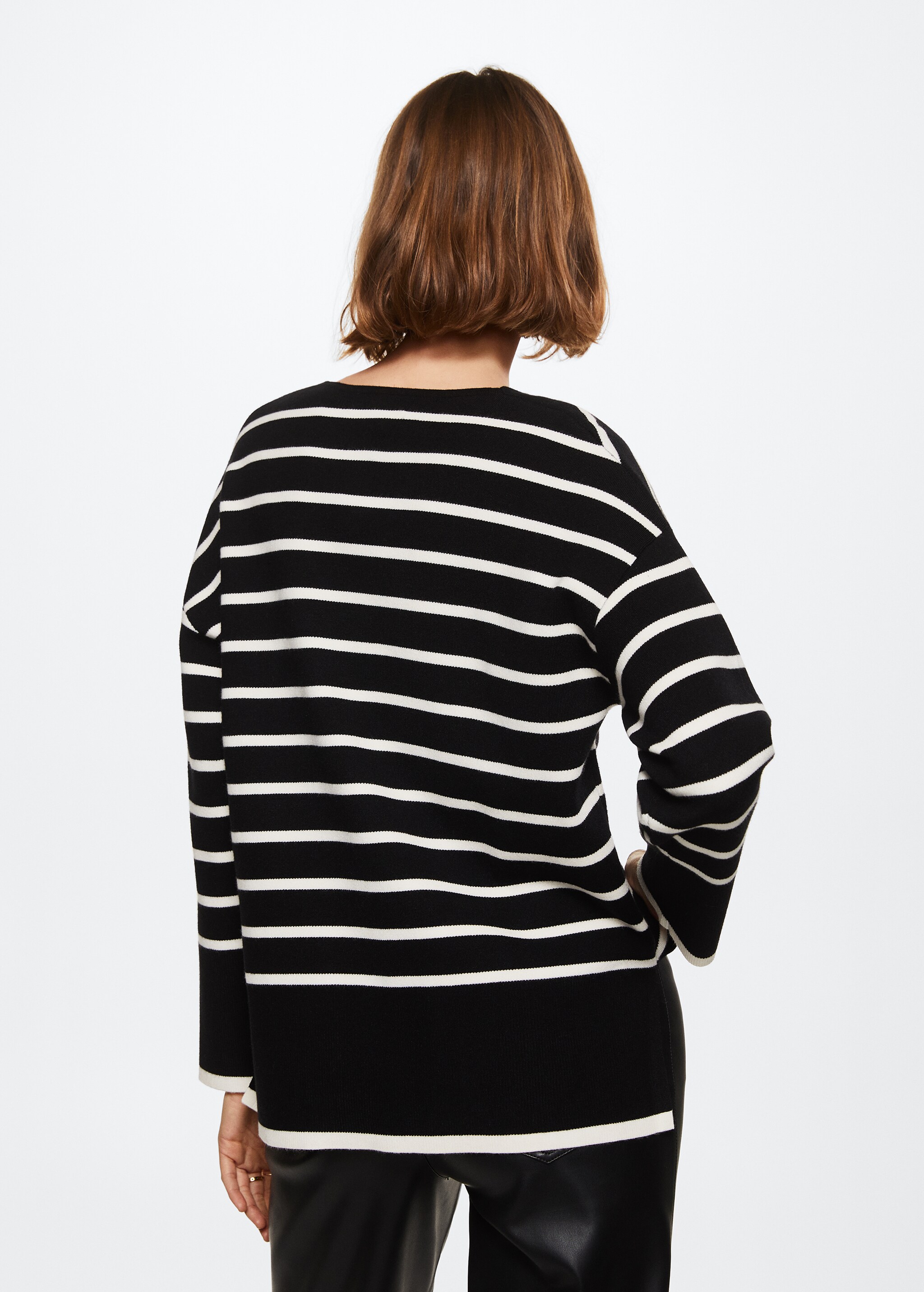 Oversized striped sweater - Reverse of the article