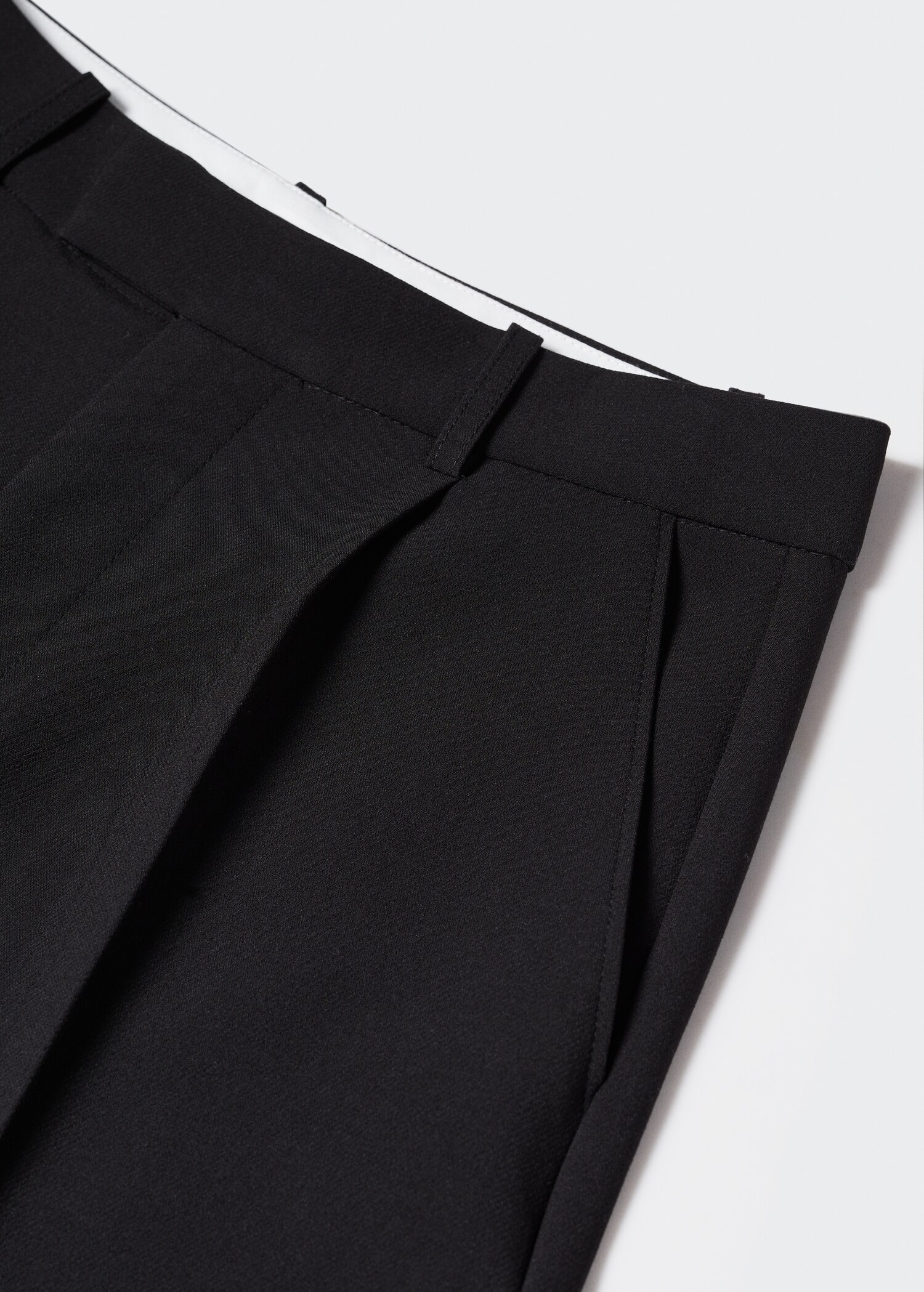 Pleated straight trousers - Details of the article 8