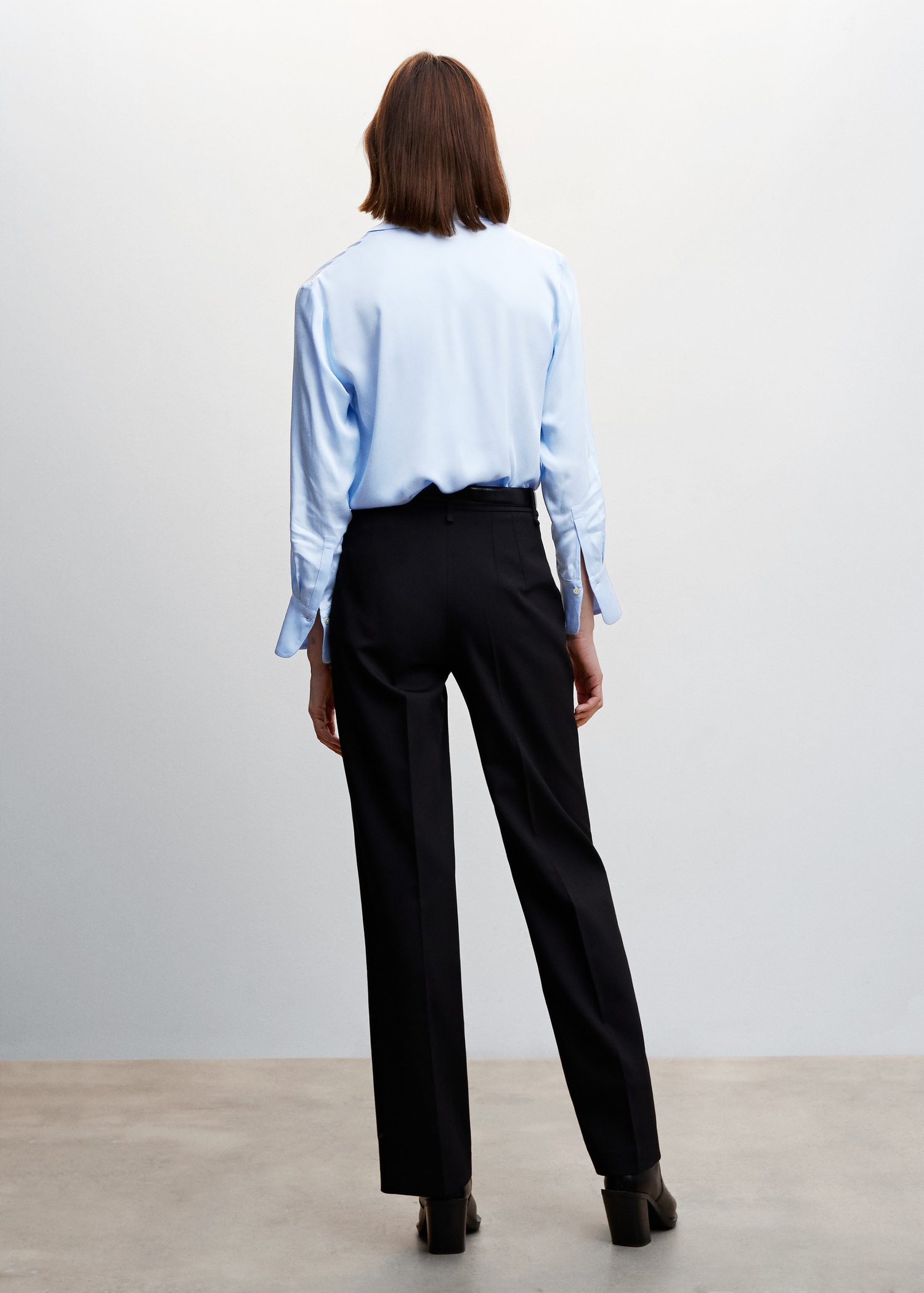 Lapels flowy shirt - Reverse of the article