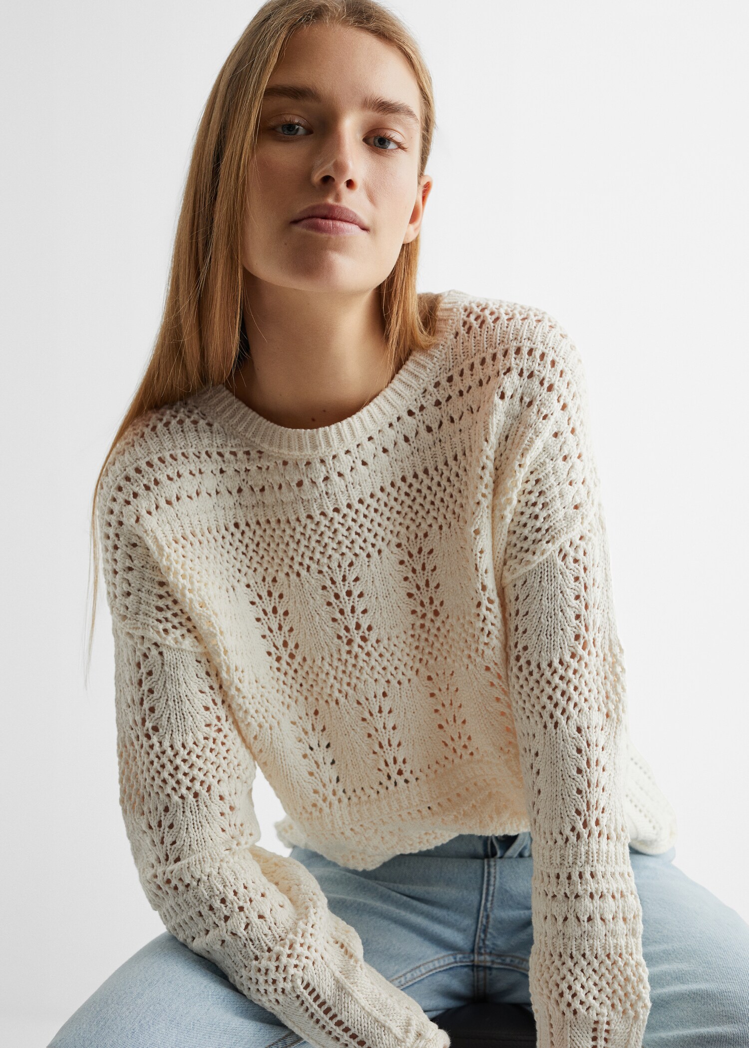Rundhals-Pullover mit Lochmuster - Detail des Artikels 1