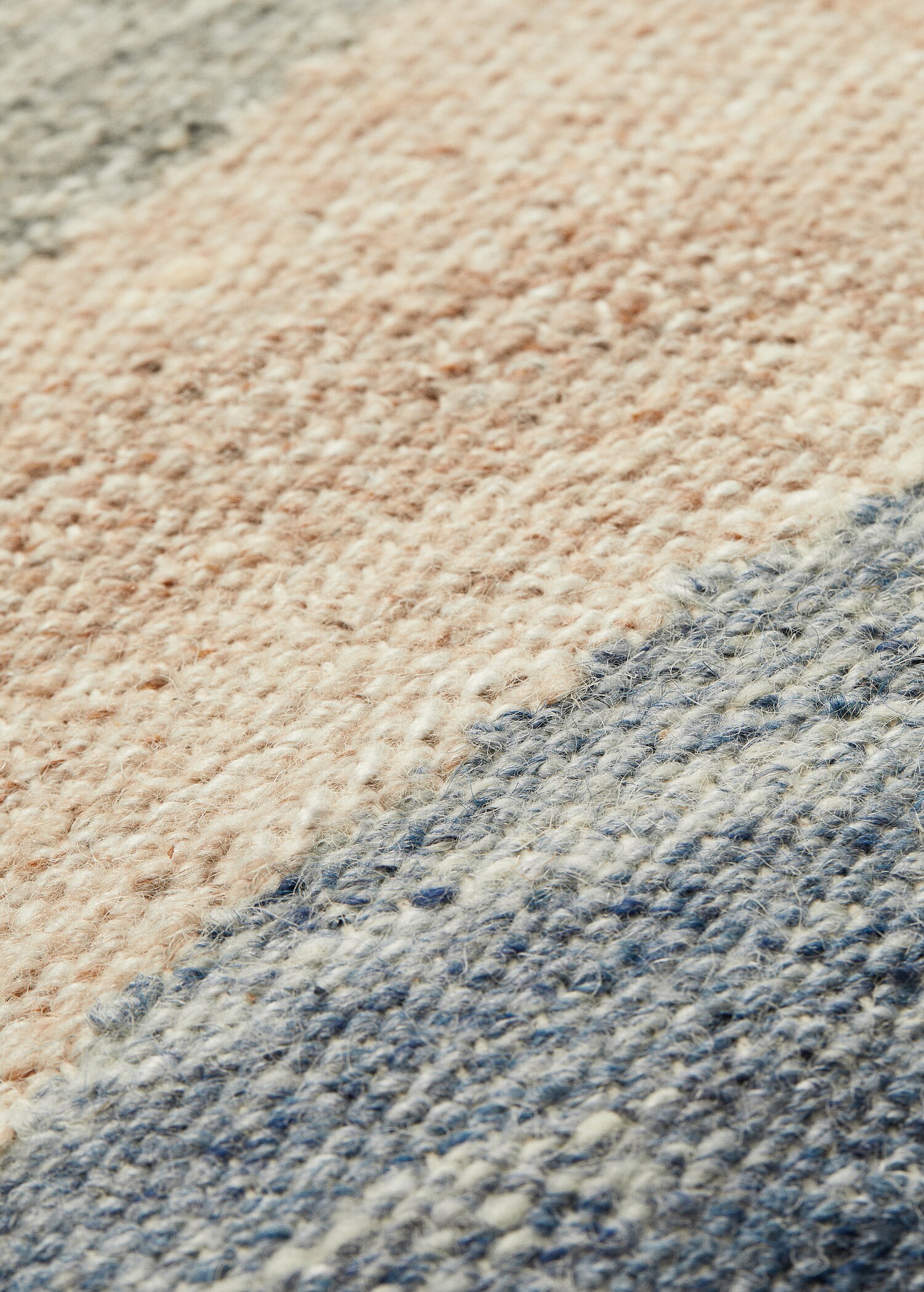 Wool cushion cover 40x60cm - Details of the article 4