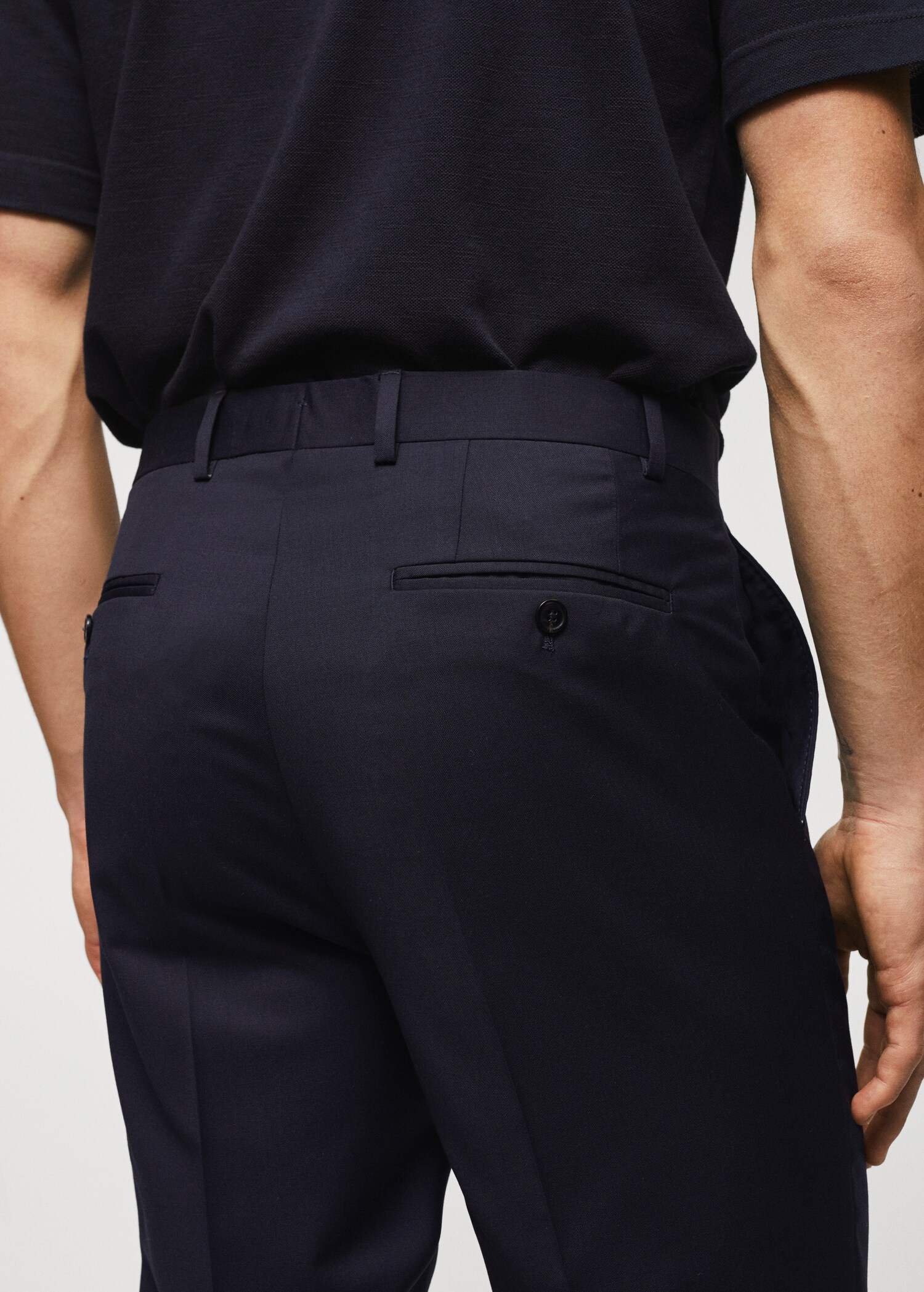 Slim fit virgin wool suit trousers - Details of the article 4