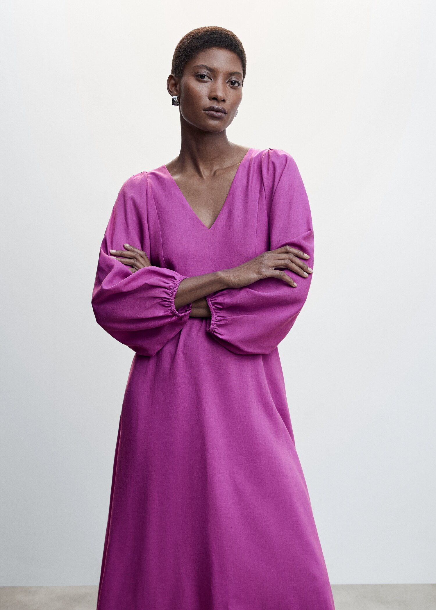 Robe manches bouffantes - Plan moyen