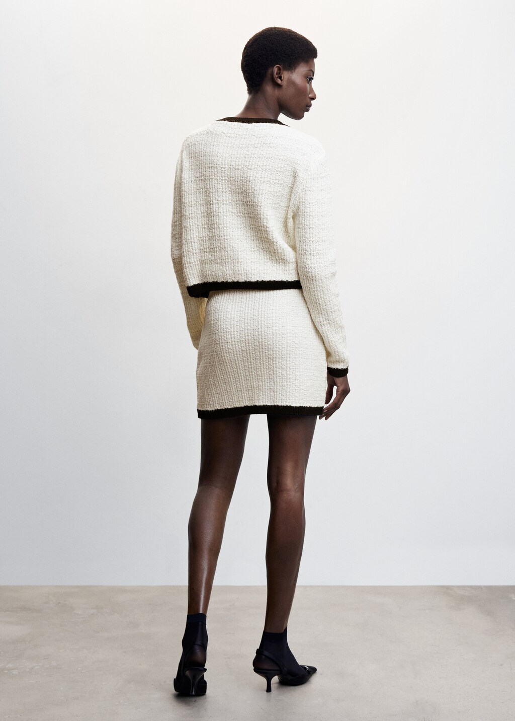 Buttoned tweed skirt - Women | MANGO Niger