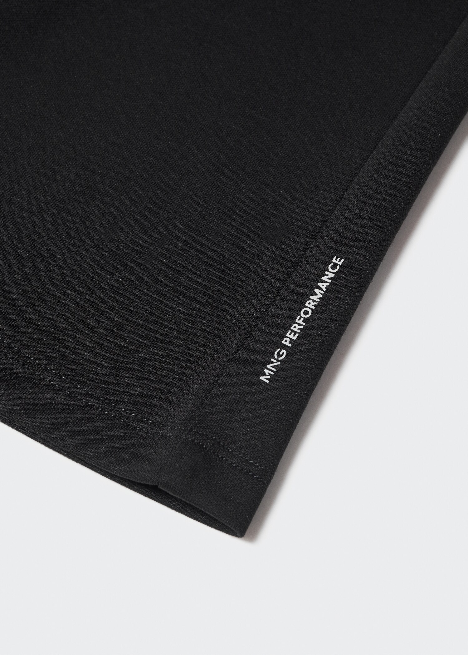 Breathable cotton t-shirt - Details of the article 8