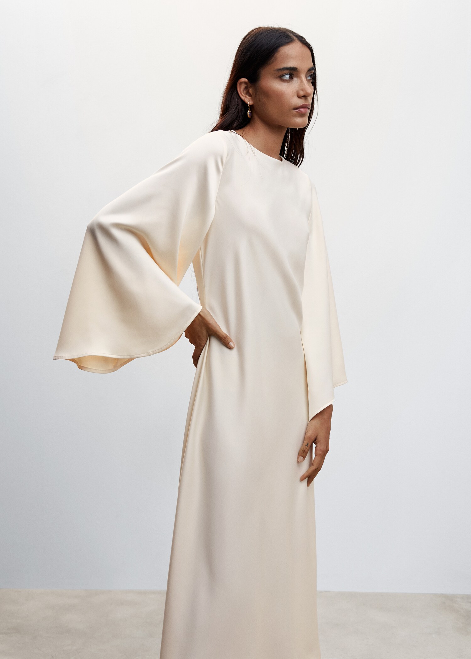 Flared sleeves dress - Medium plane