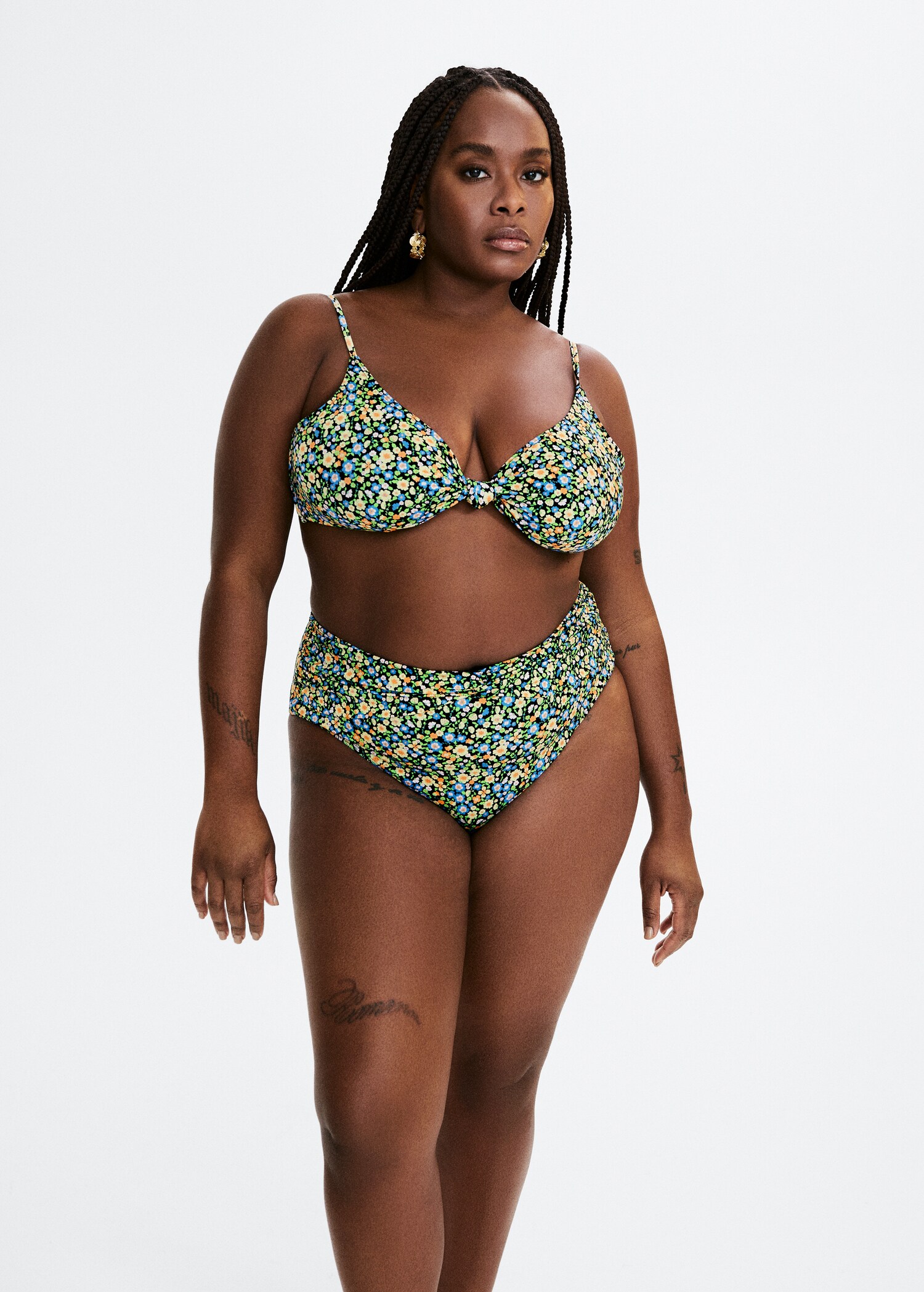 Bikini-Top mit Knotendetail - Mittlere Ansicht