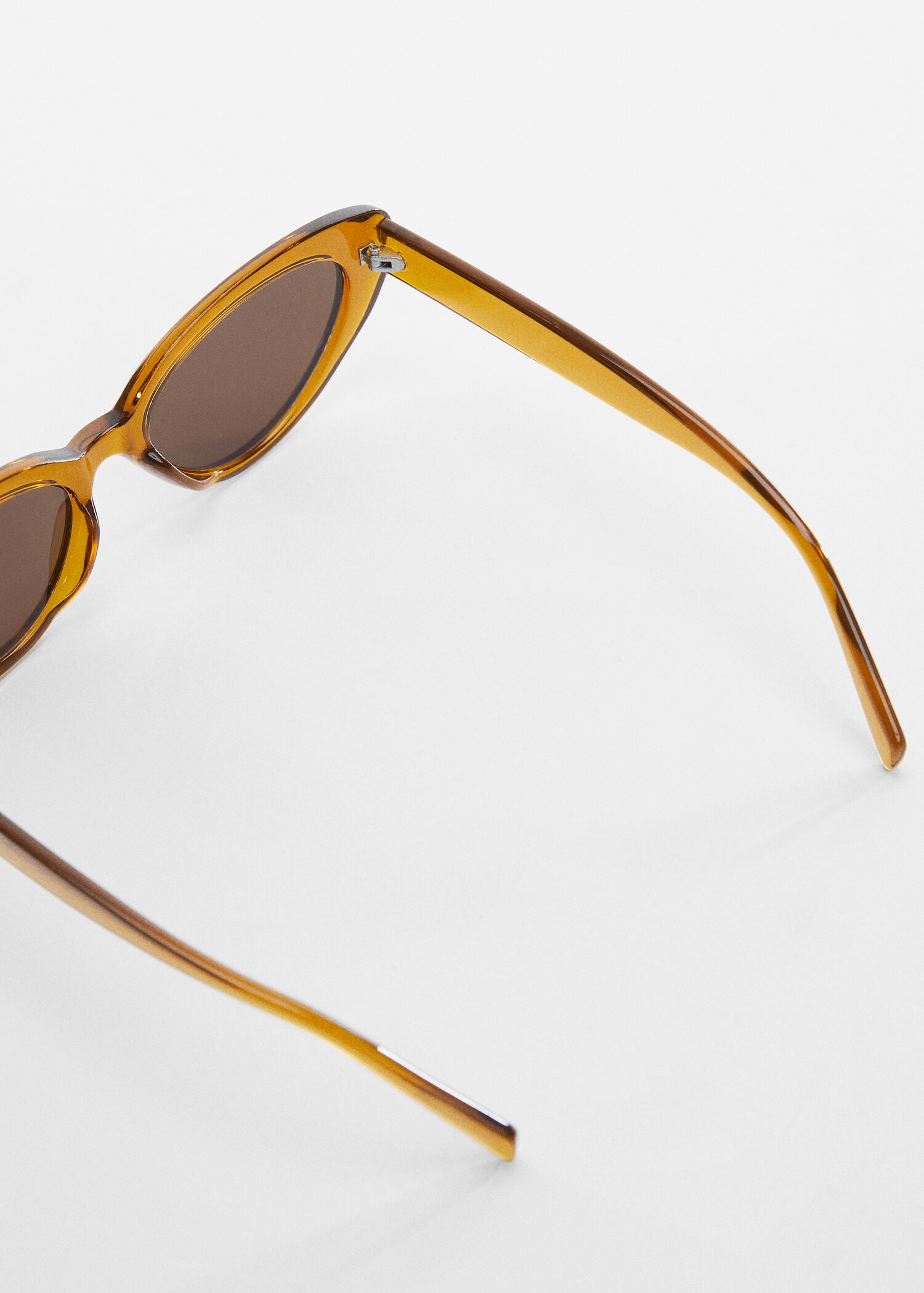 Cat-eye sunglasses - Details of the article 1