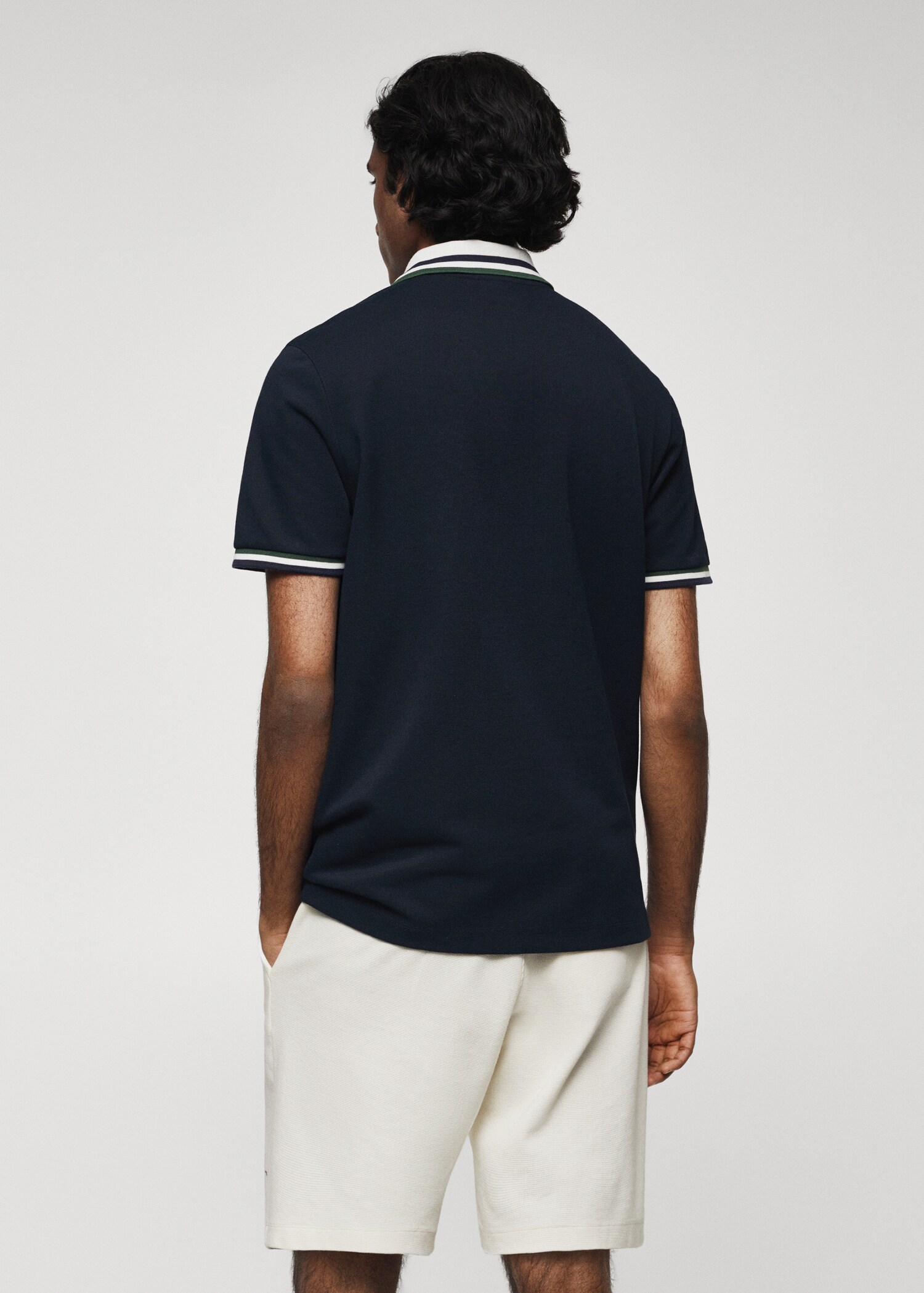 Bedrucktes Pikee-Poloshirt - Rückseite des Artikels