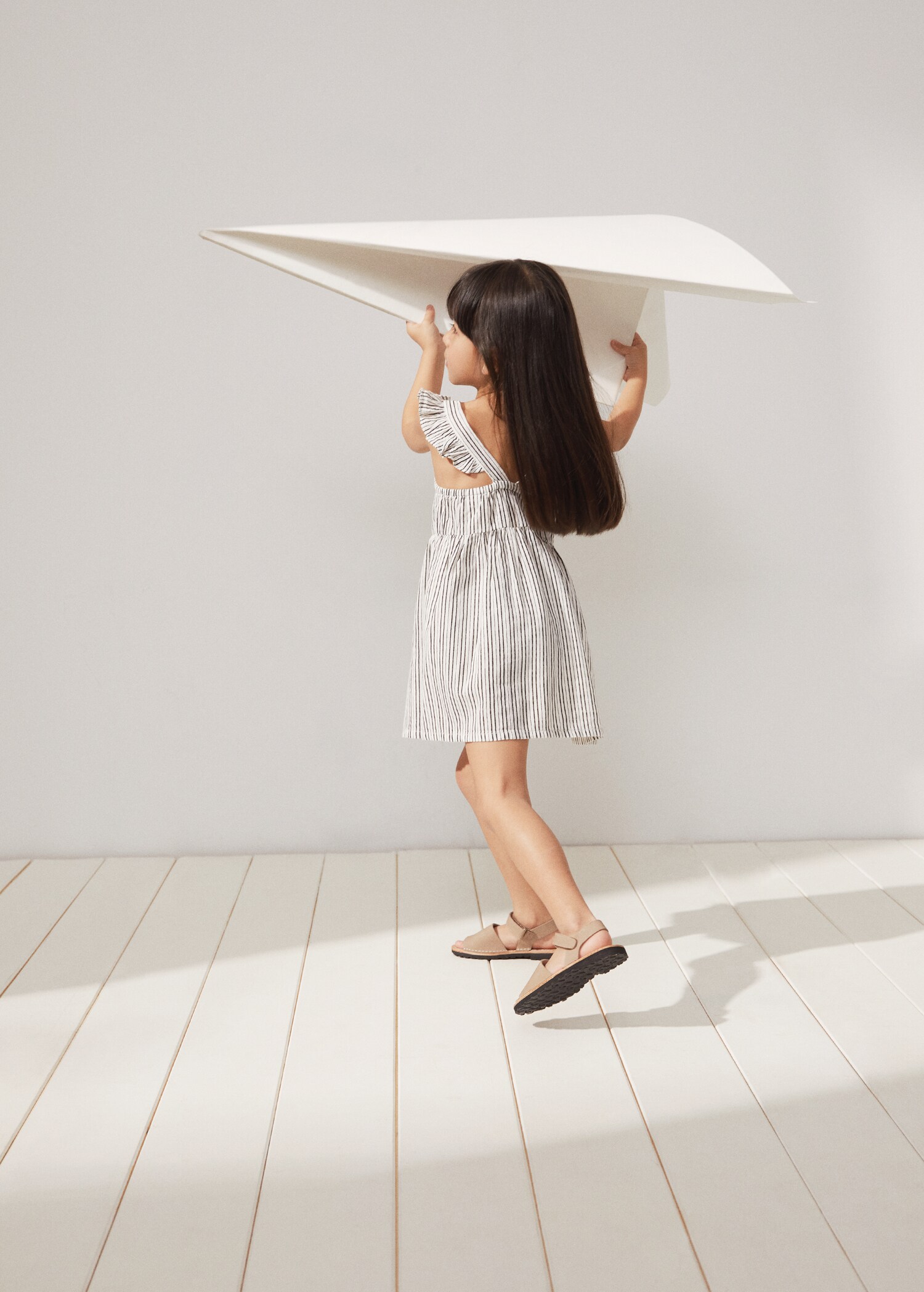 Striped ruffle dress - Details of the article 6