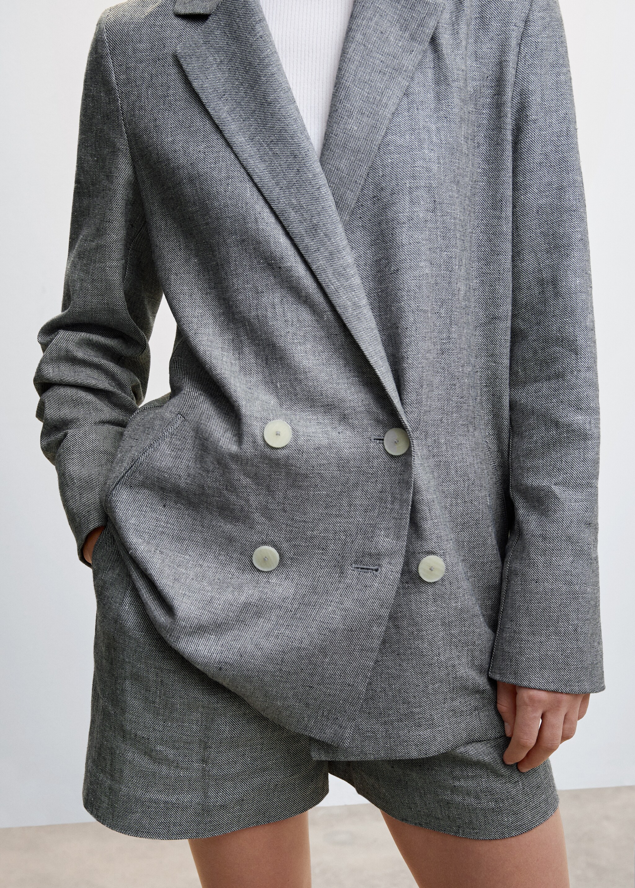 Double-breasted linen jacket - Details of the article 6