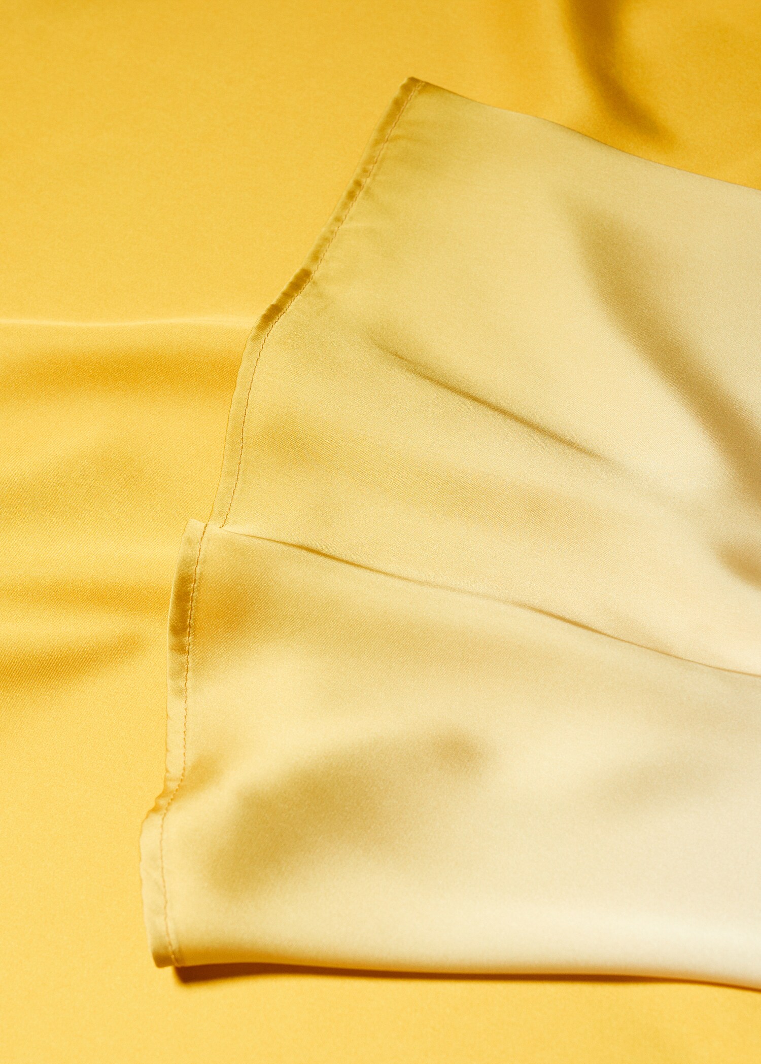 Robe satinée dégradée - Détail de l'article 8
