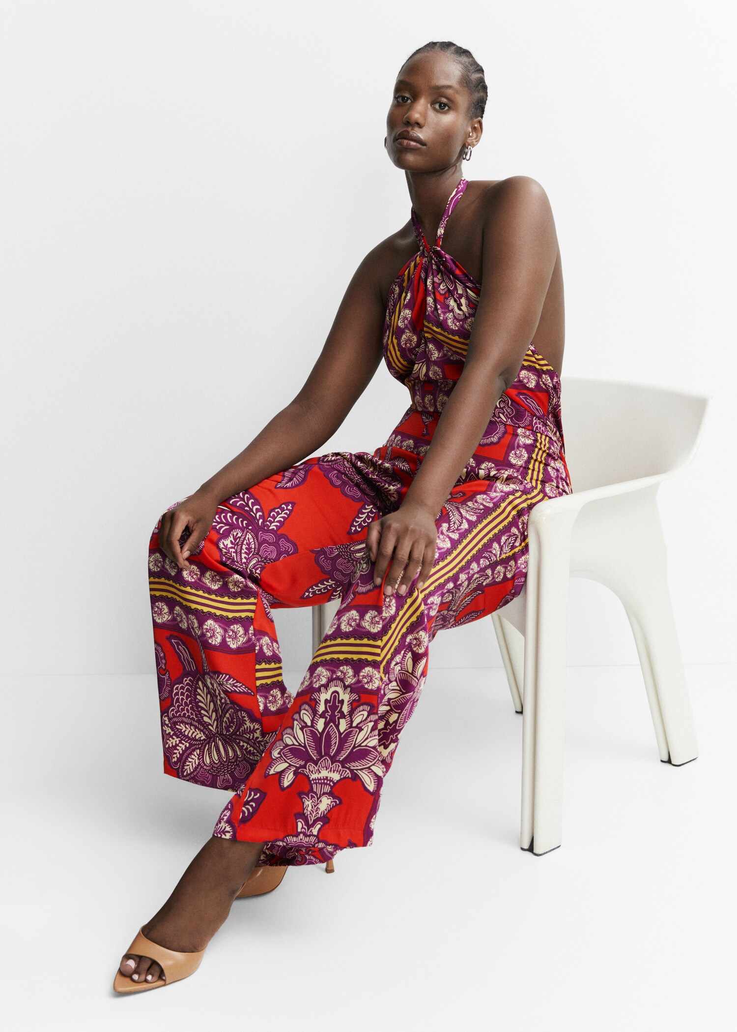 Halter-neck satin jumpsuit - Details of the article 4