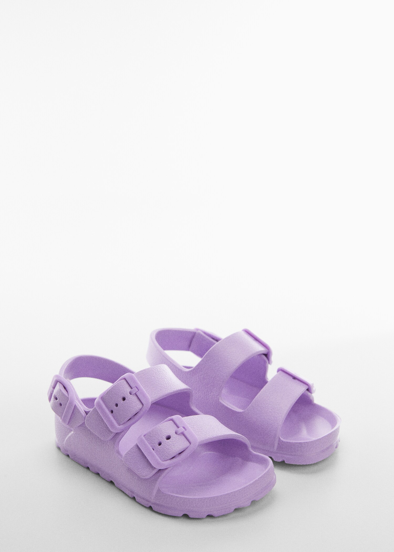 Slippers met gespen - Middenvlak