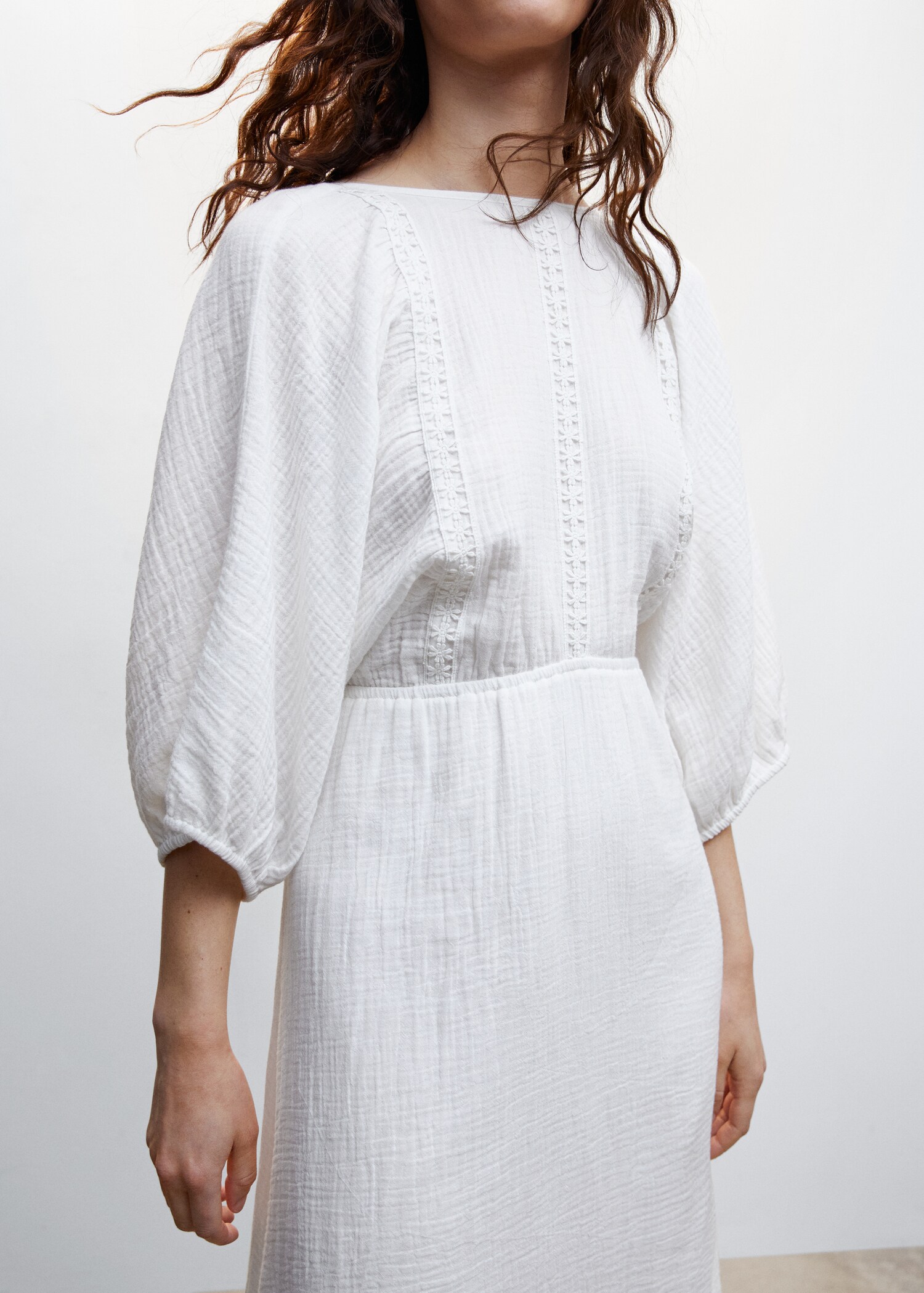 Cotton dress with rear bow - Details of the article 6