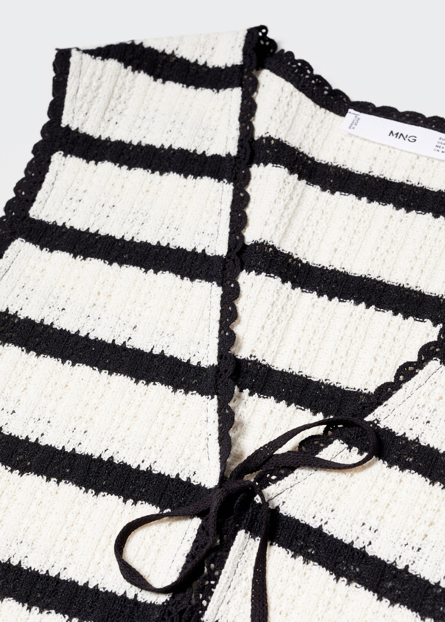 Crochet striped top - Details of the article 8