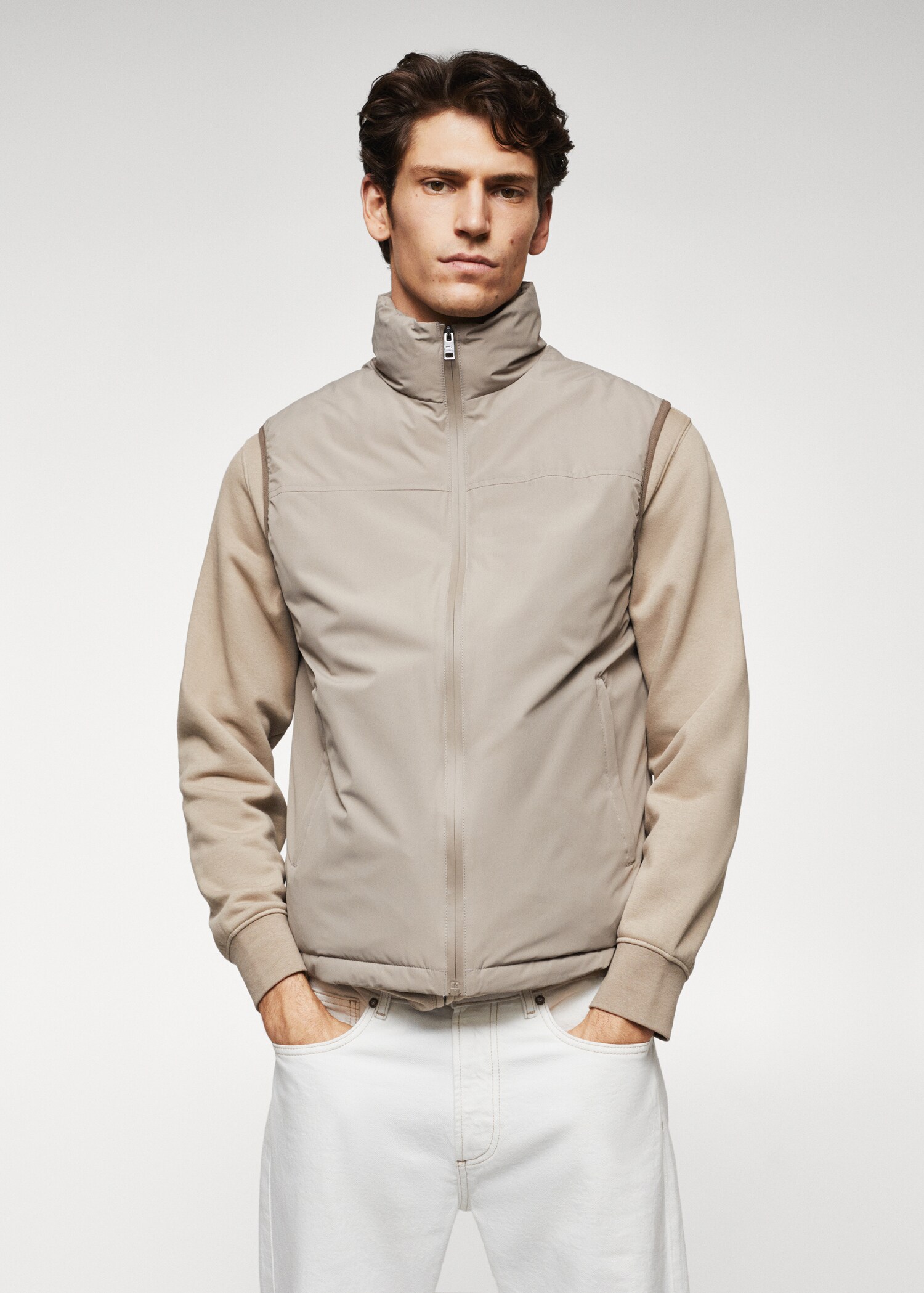 Water-repellent quilted gilet - Medium plane