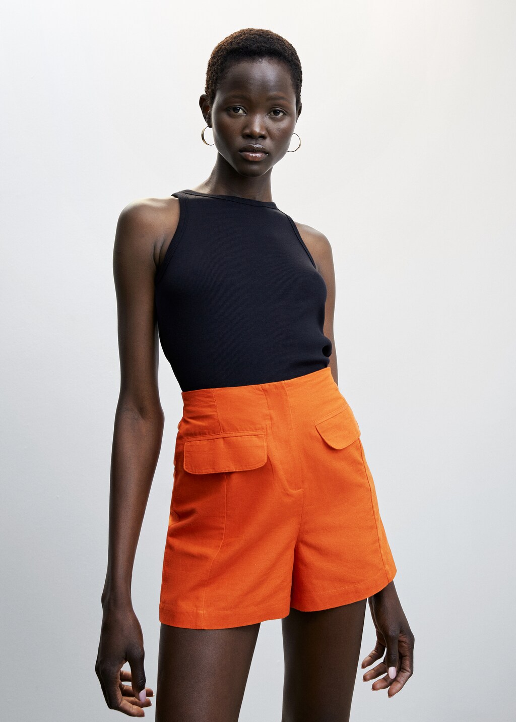 Shorts lino bolsillos Mujer MANGO Paraguay