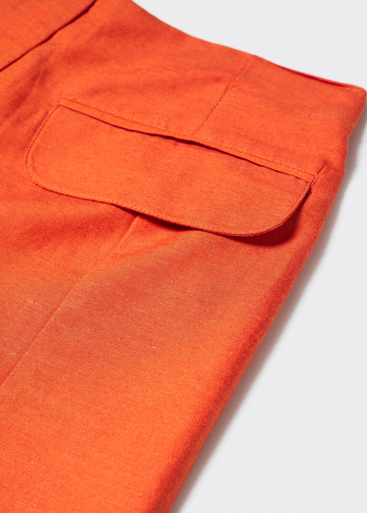 Linen shorts with pockets - Details of the article 8
