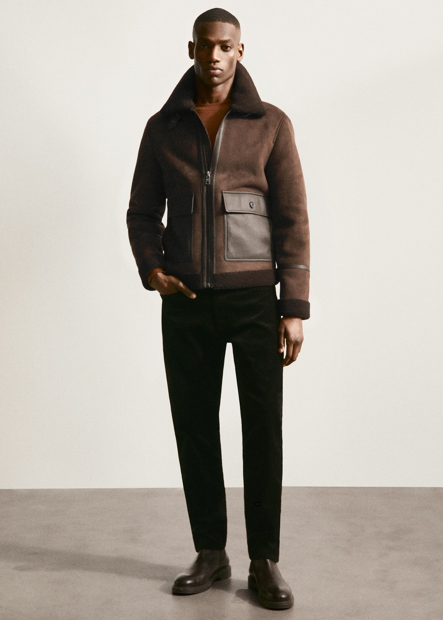 Slim fit corduroy trousers - Details of the article 5