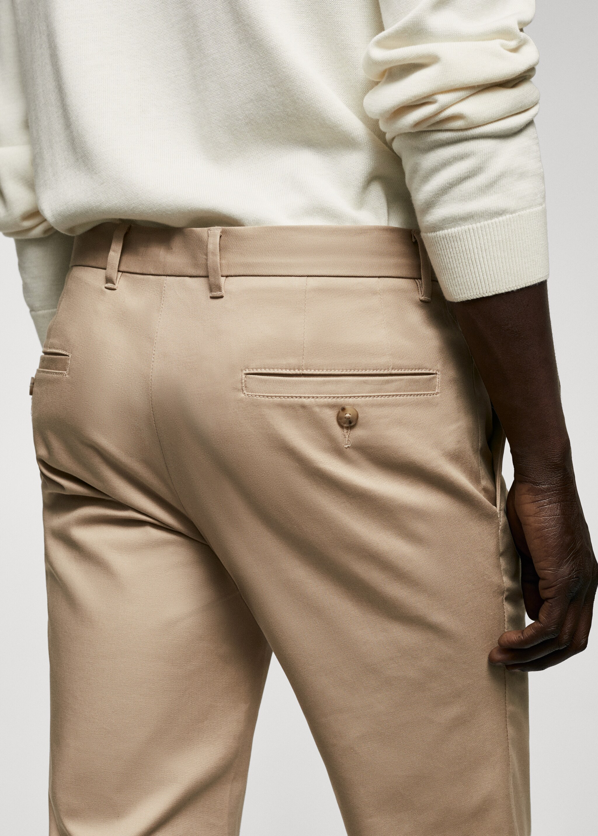 Skinny chino trousers - Details of the article 6