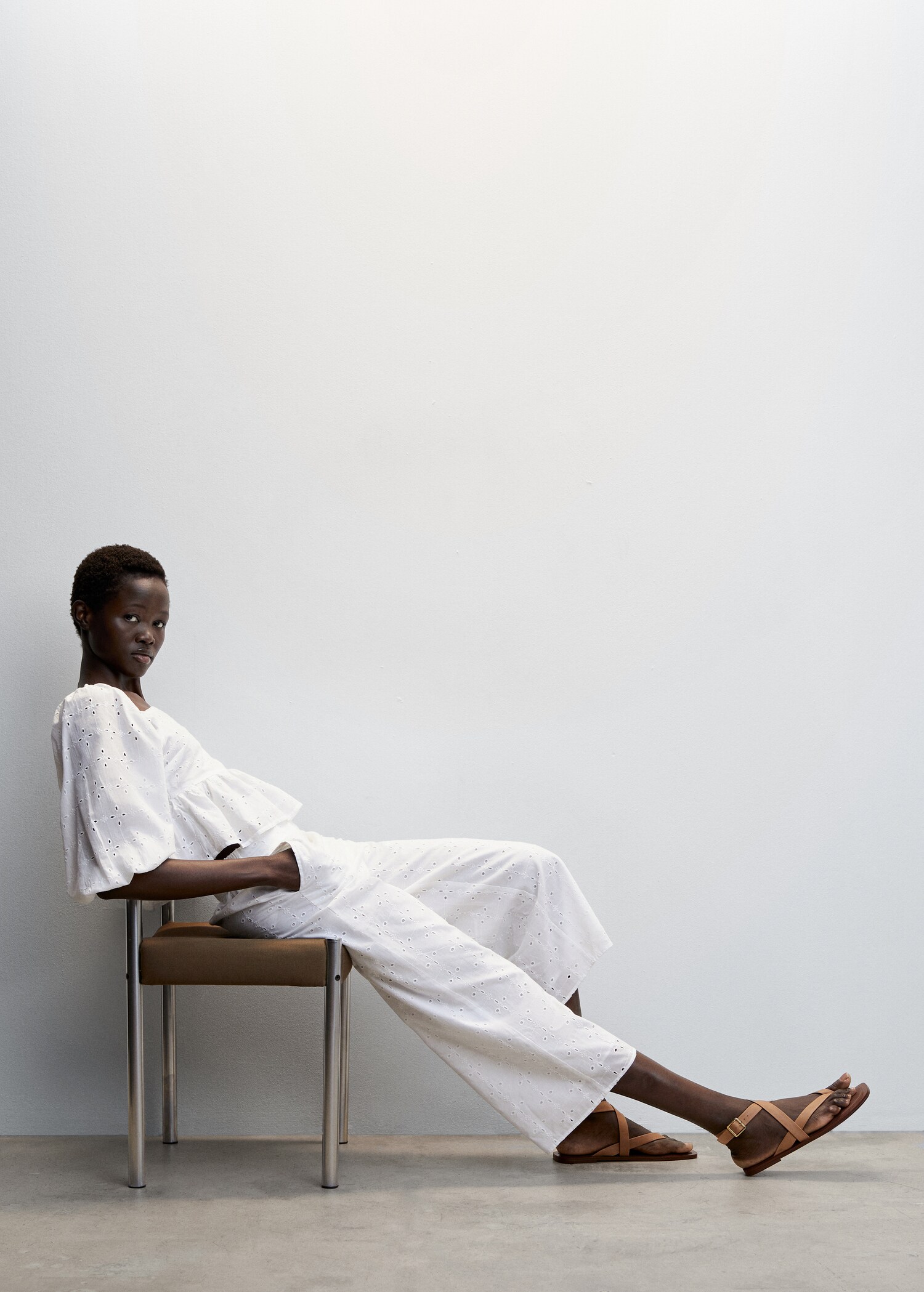 Embroidered cotton trousers - Details of the article 2