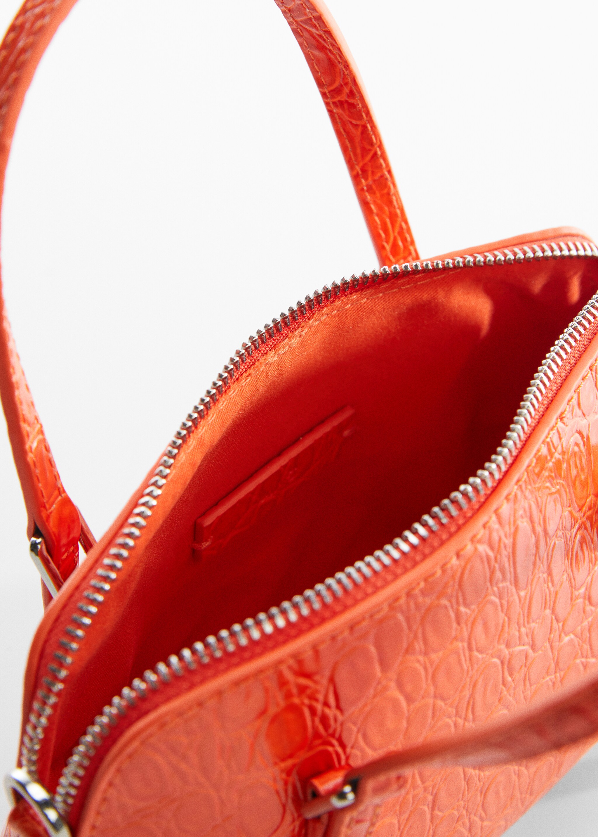 Crocodile-effect double handle bag - Details of the article 2