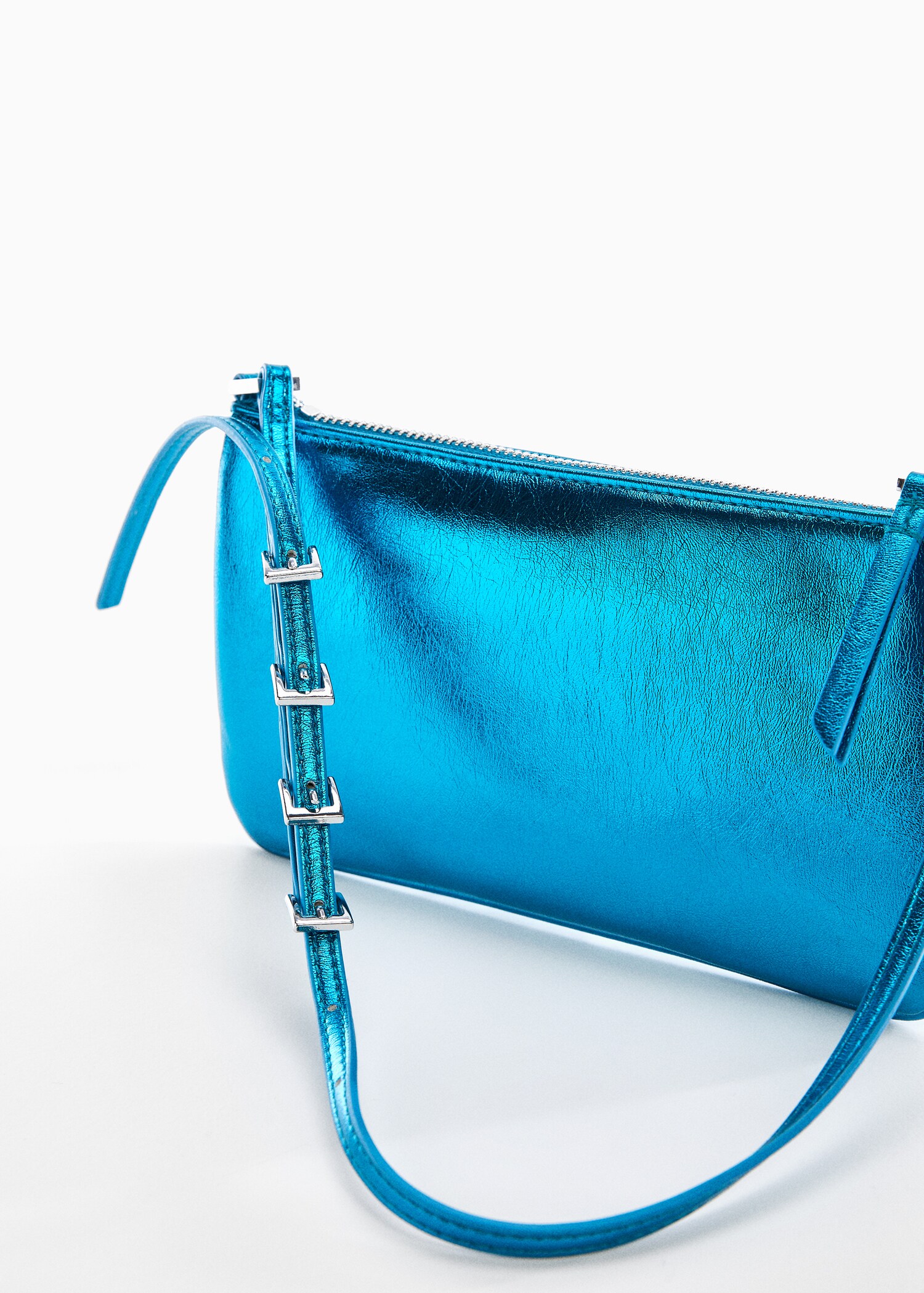 Metallic bag with buckles - Details of the article 1