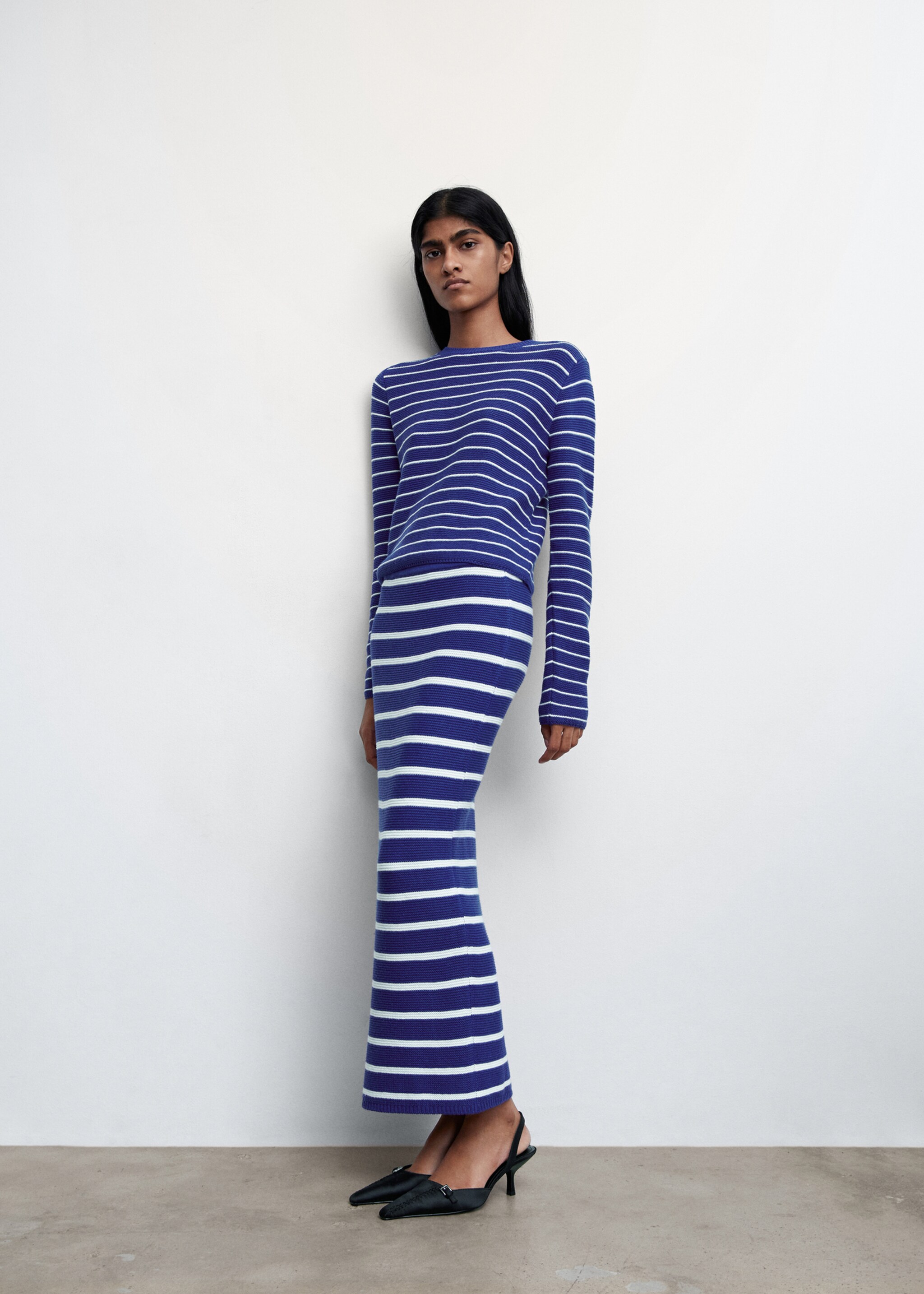 Striped knitted skirt - Details of the article 2, Vibrant blue. Ref: 47034016-00.