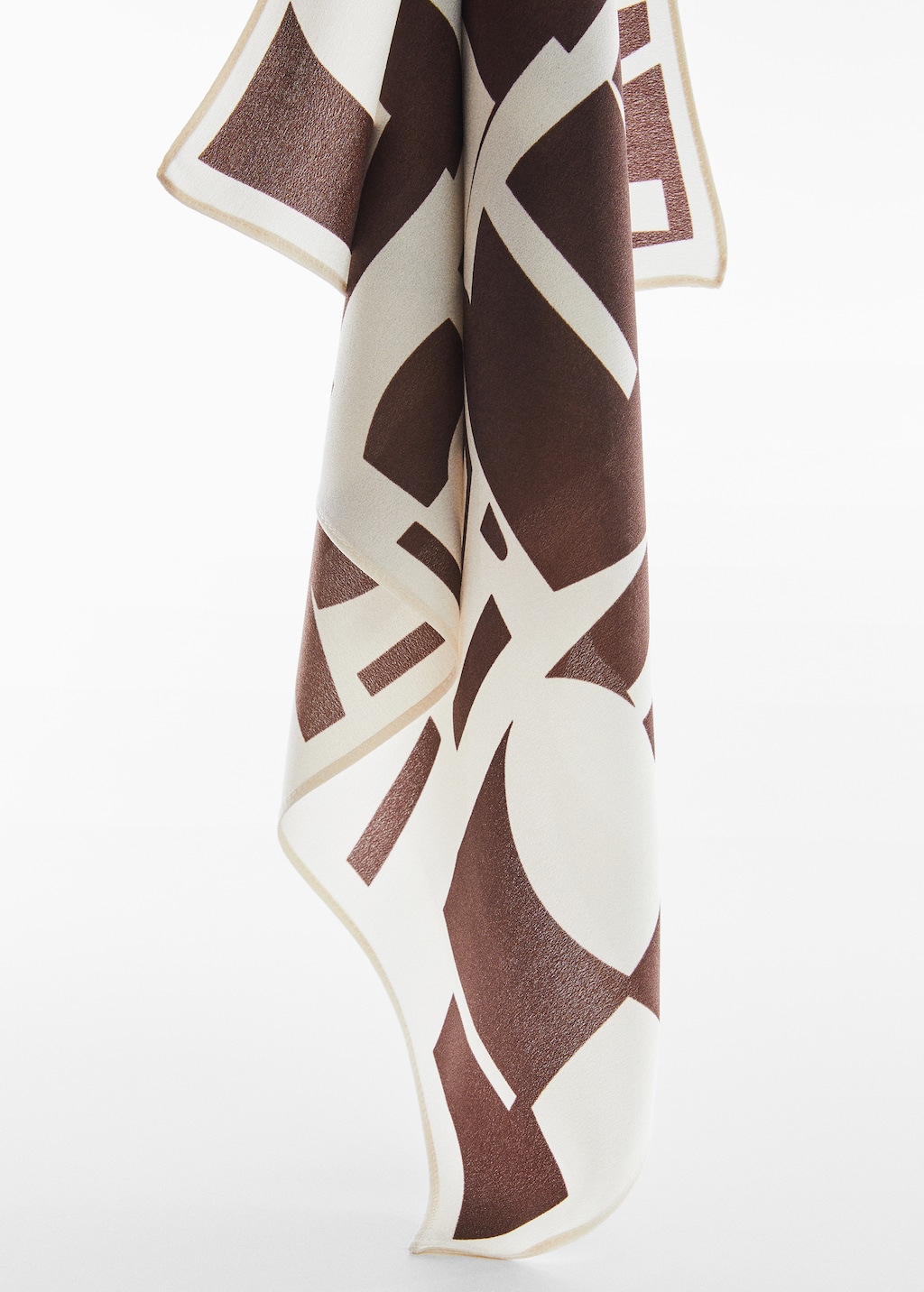 Geometric printed foulard