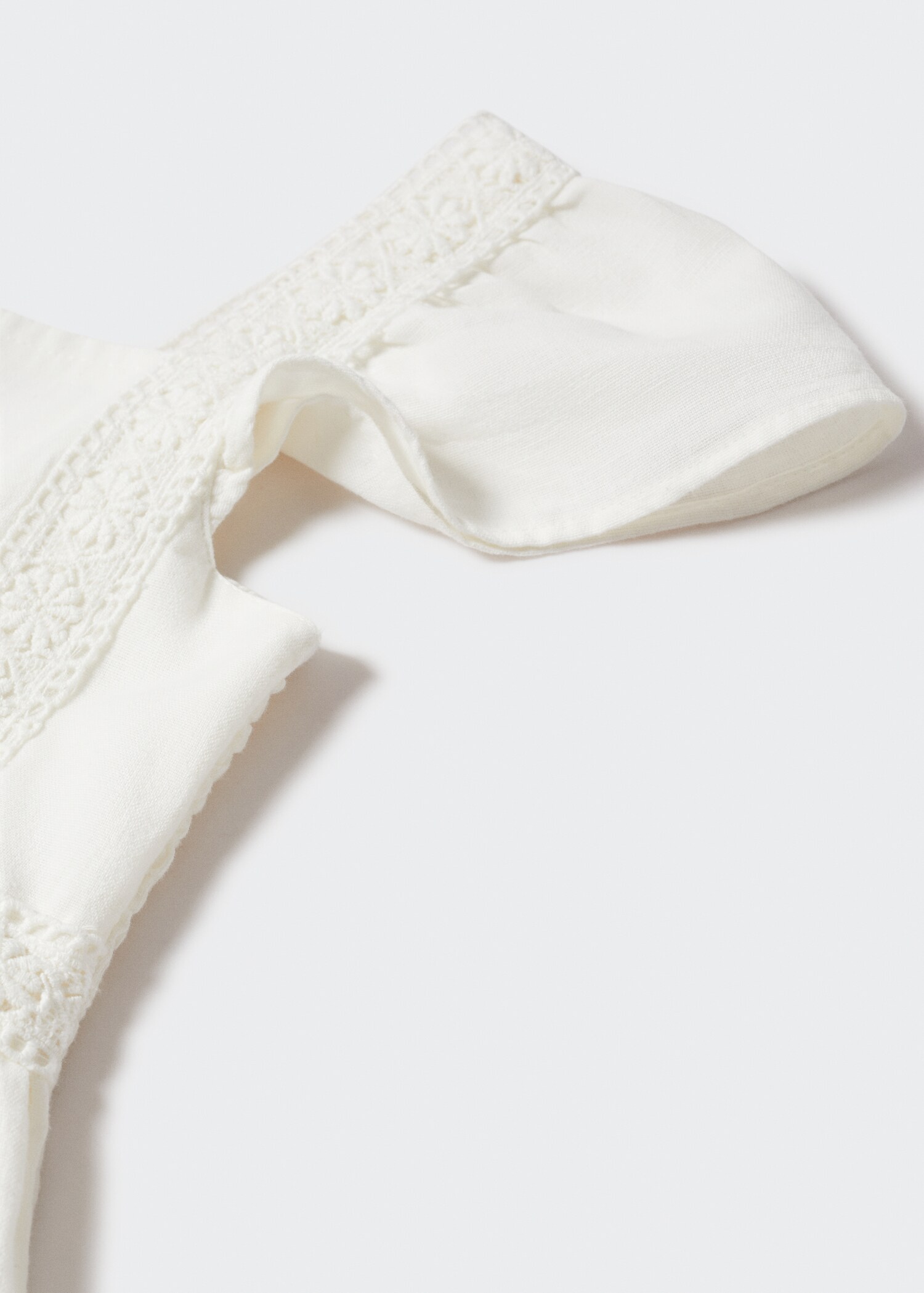 Embroidered detail dress - Details of the article 8