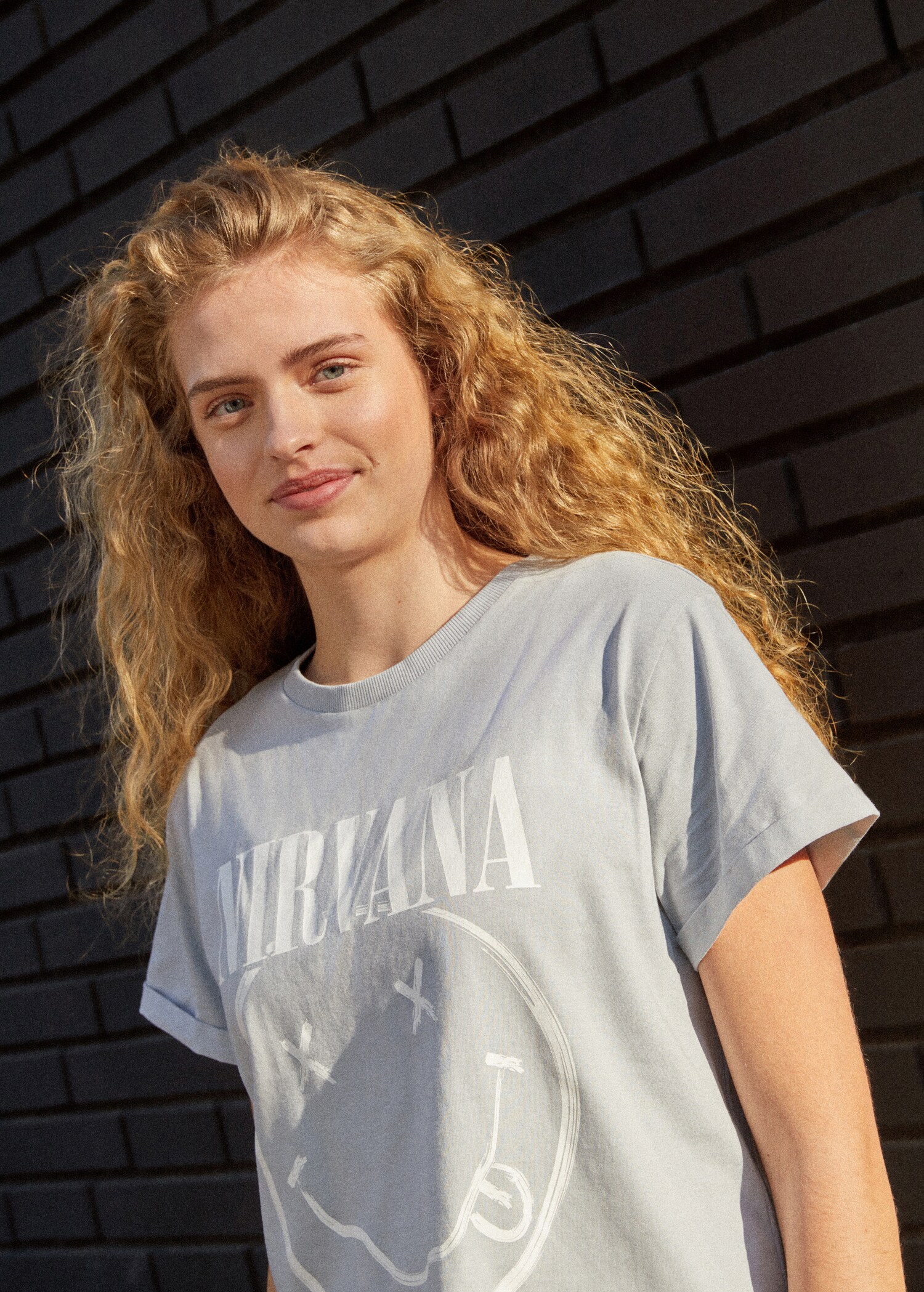 T-Shirt mit Nirvana-Design - Detail des Artikels 5