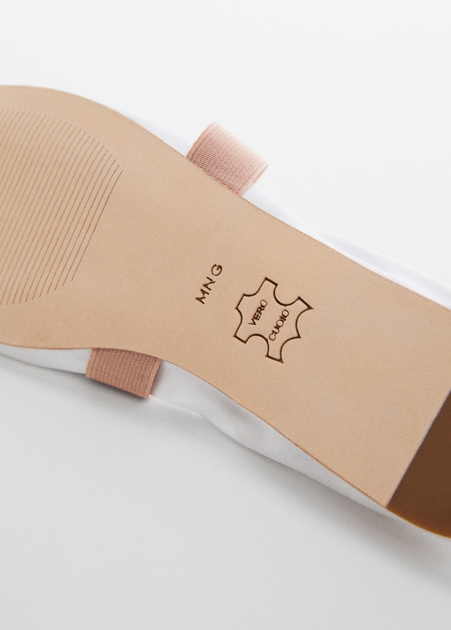 Elastic satin ballerina shoes - Details of the article 3