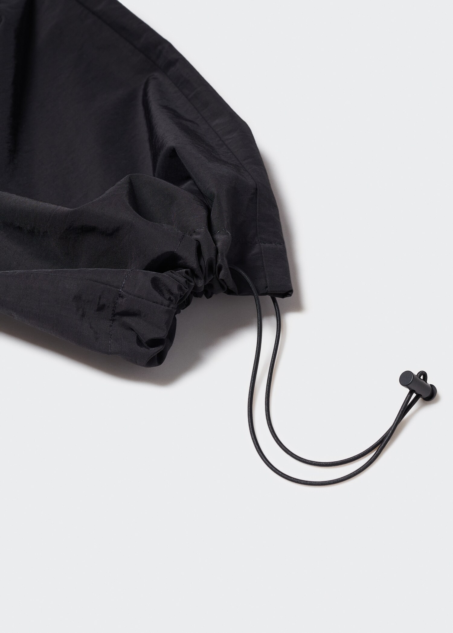 Parachute trousers - Details of the article 8