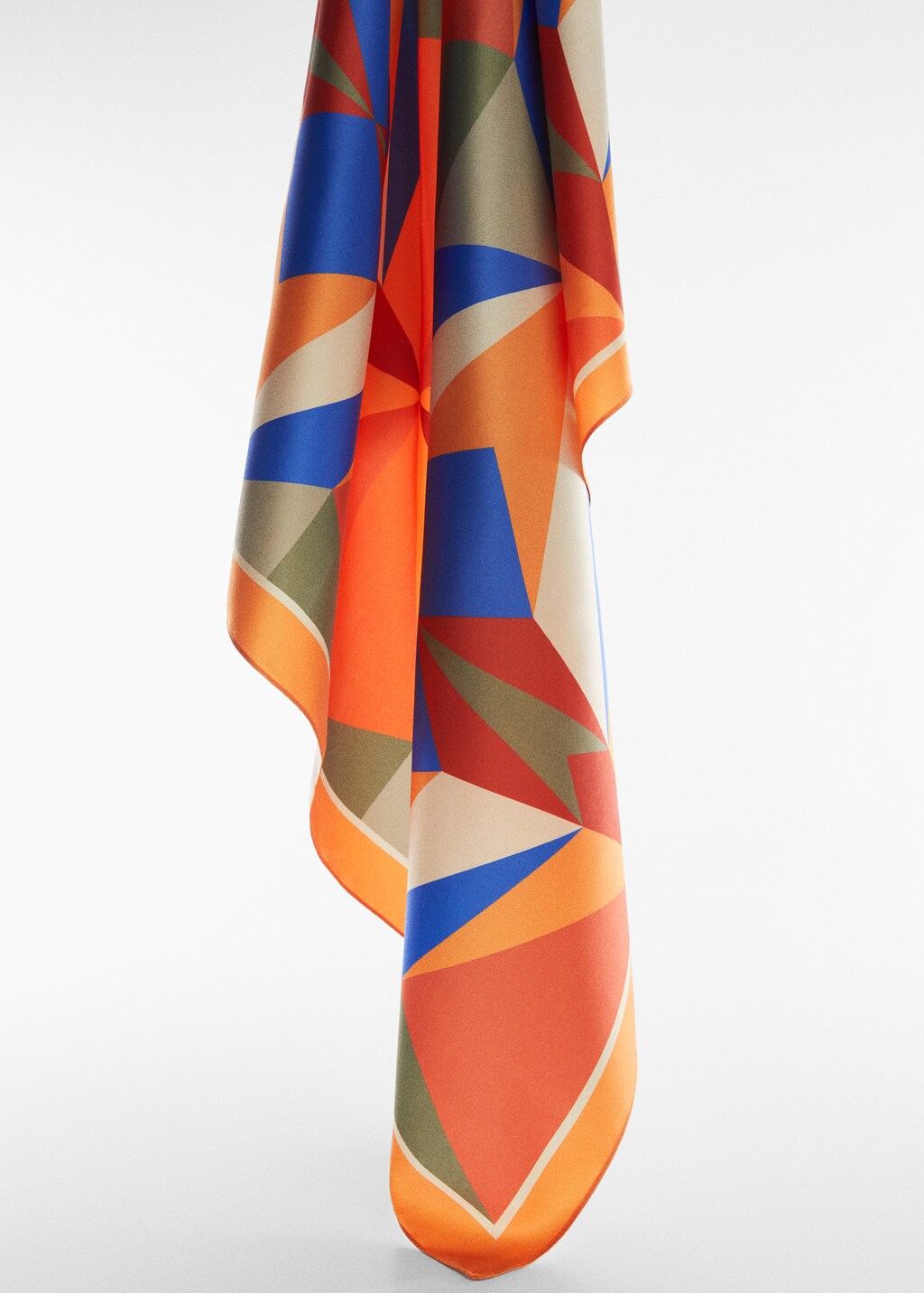 Geometric printed foulard