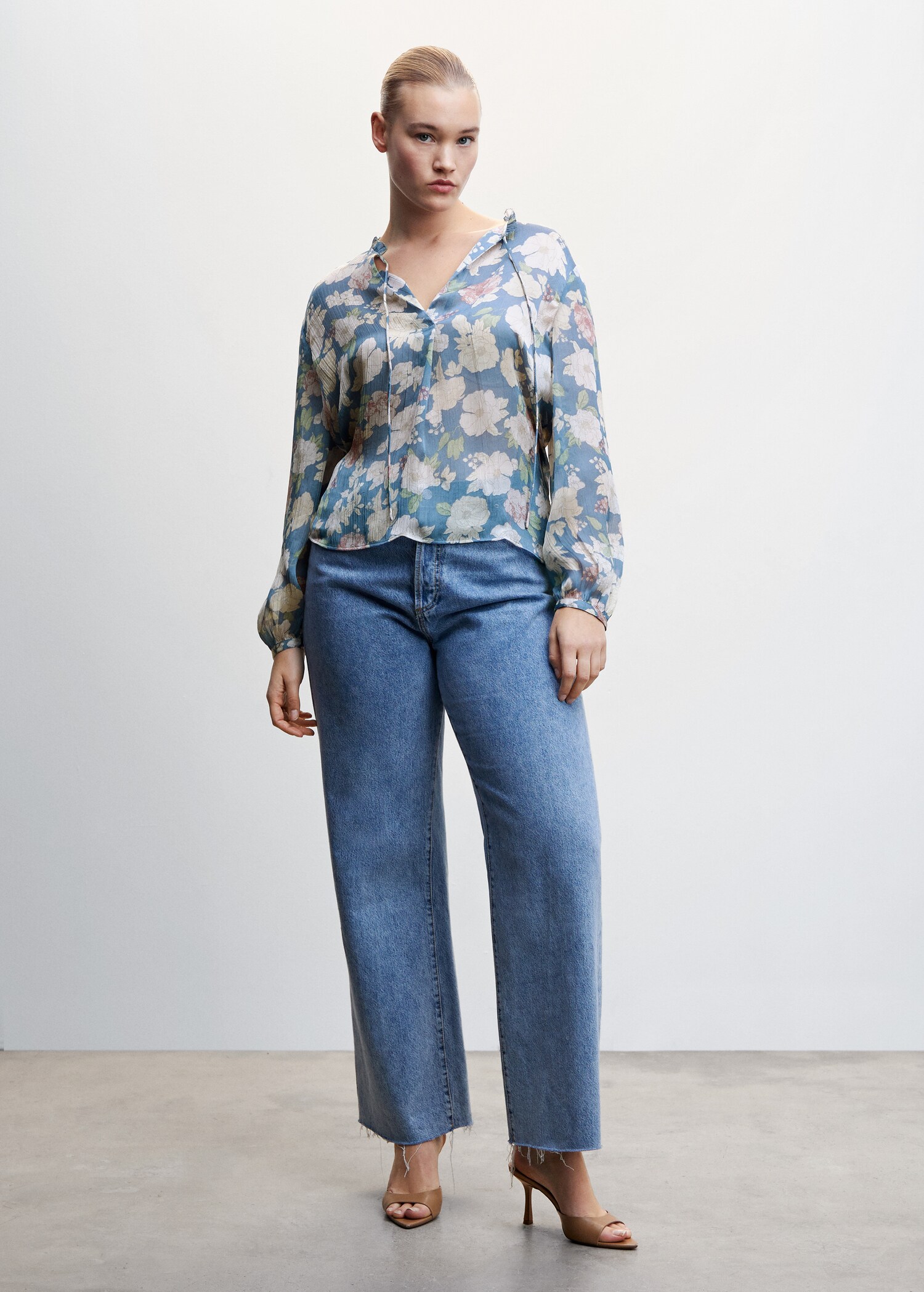 Blouse imprimé floral à nœud - Détail de l'article 3