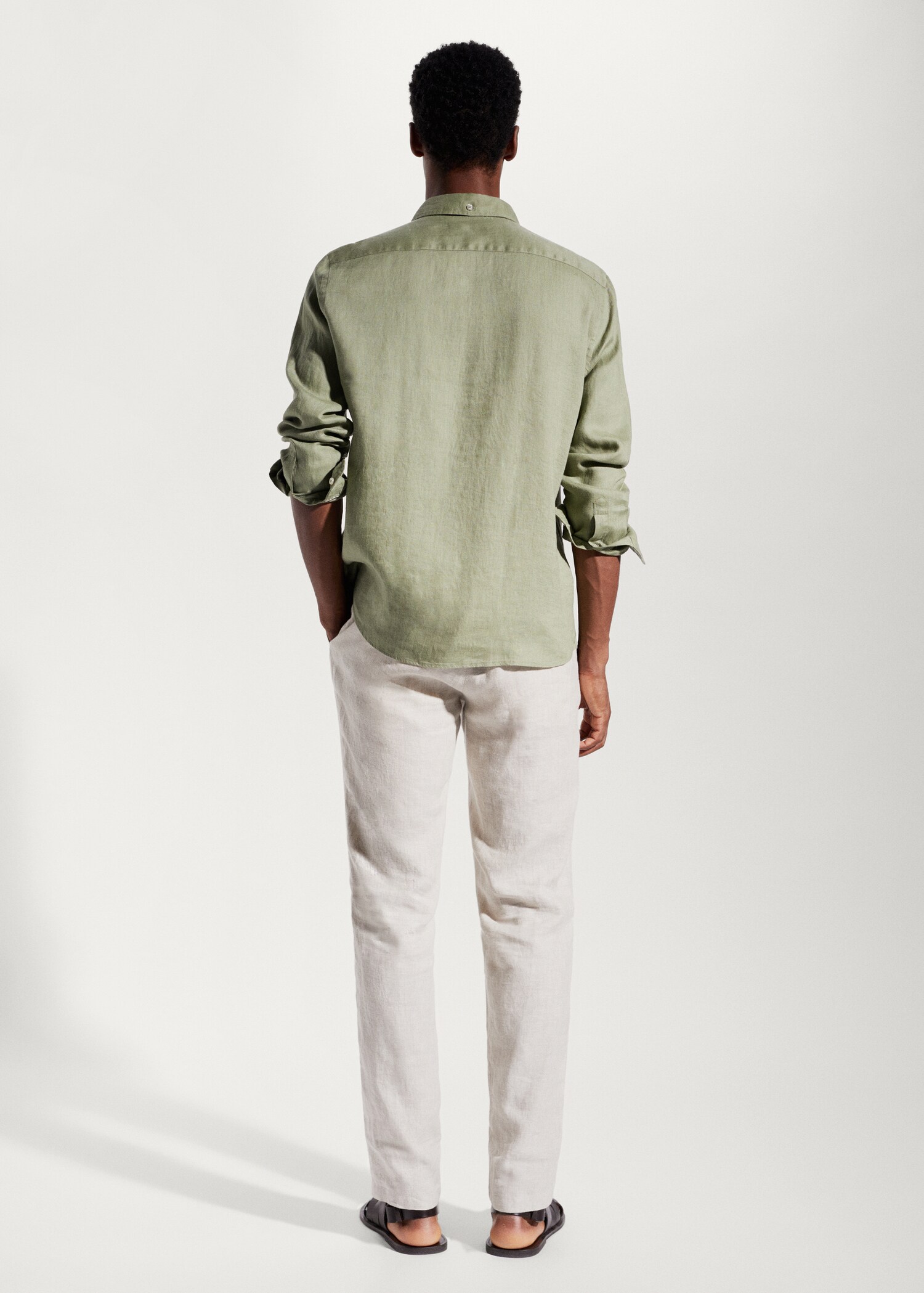 100% linen slim-fit shirt - Reverse of the article