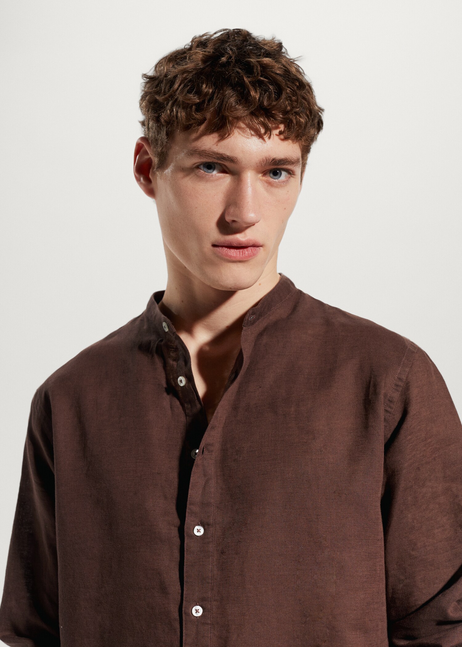 Chemise lin regular-fit col mao - Détail de l'article 1