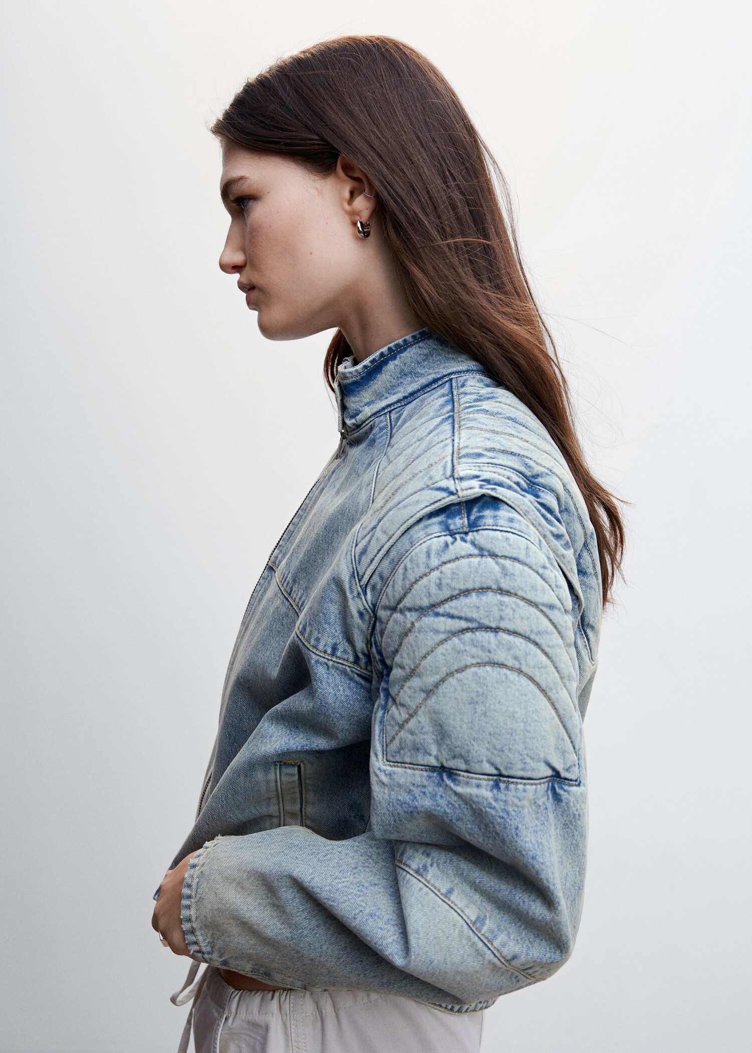 Denimjakke i biker-stil - Artikkeldetalj 1