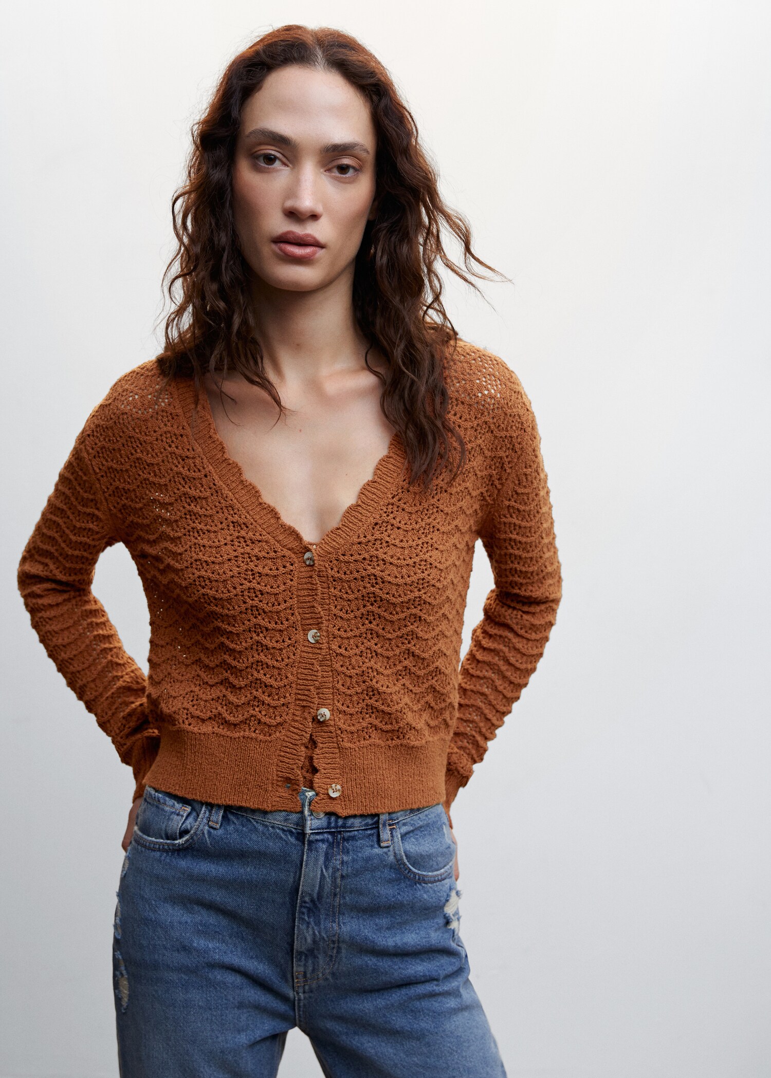 Openwork cardigan with scalloped edges - Medium plane