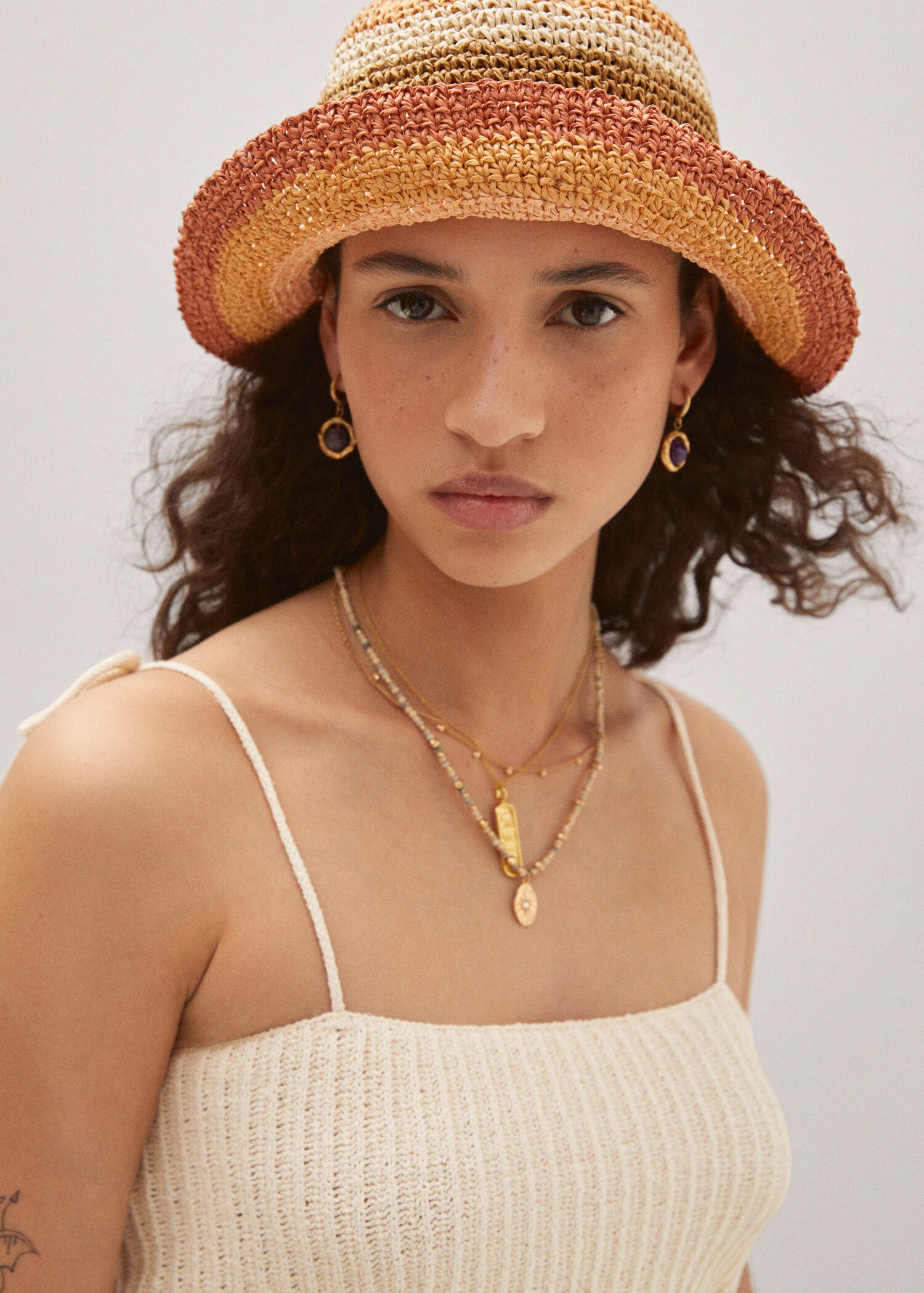 Knitted cropped top - Details of the article 1