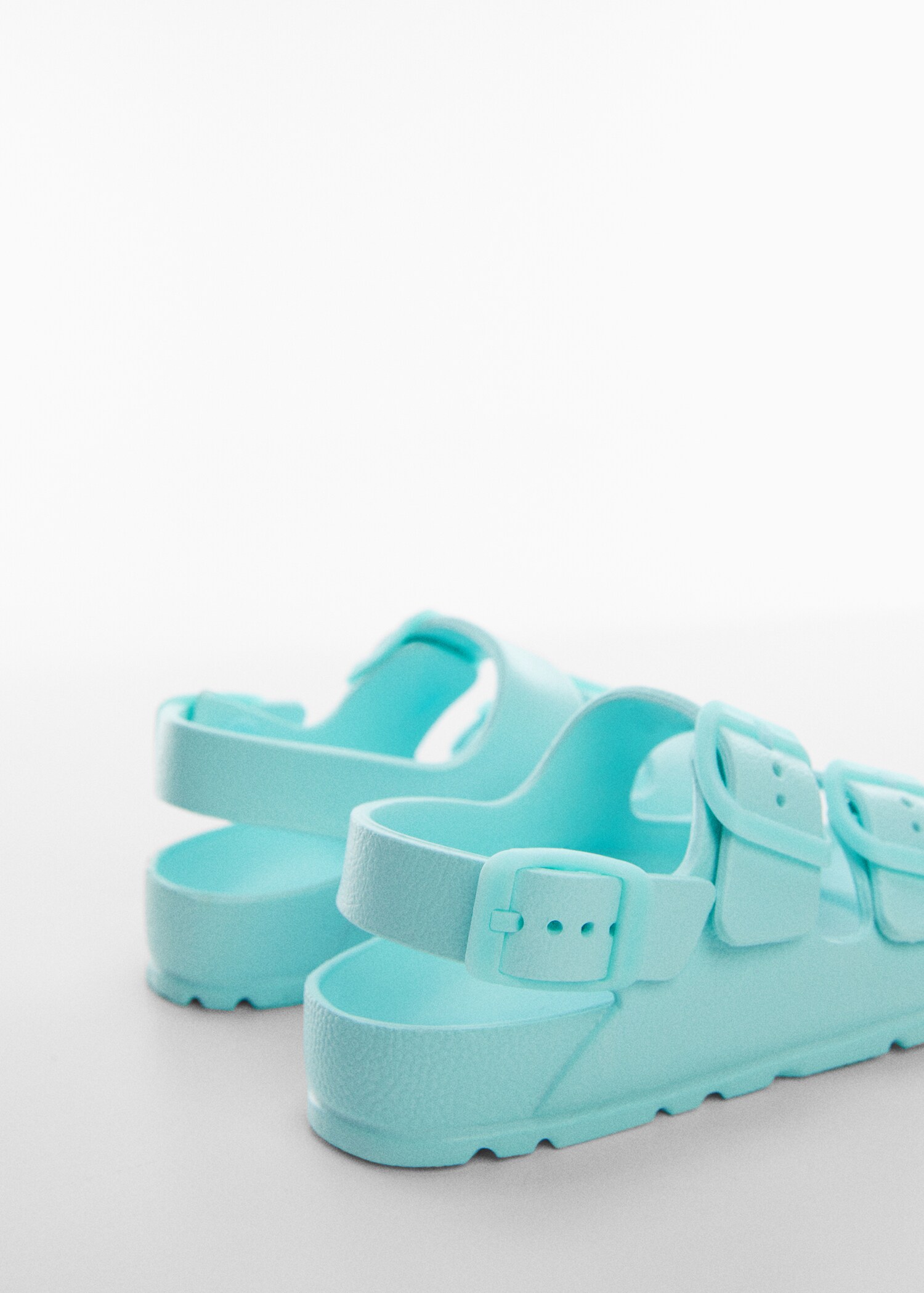 Flip flops buckles - Details of the article 1