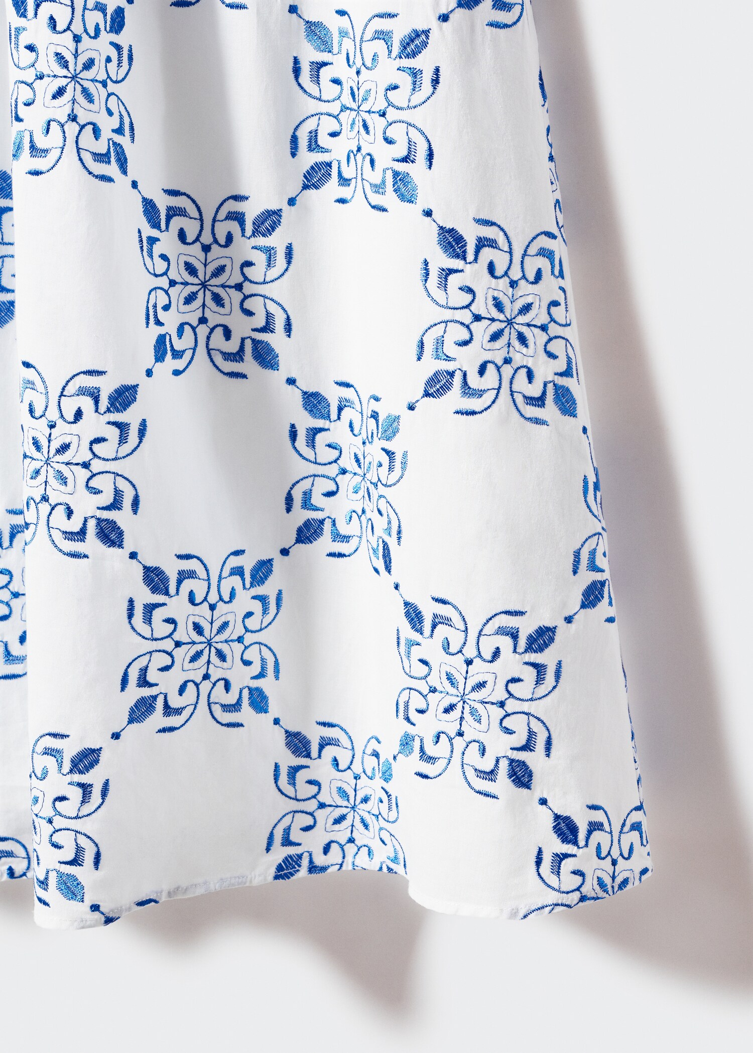 Printed skirt with pleat detail - Details of the article 8